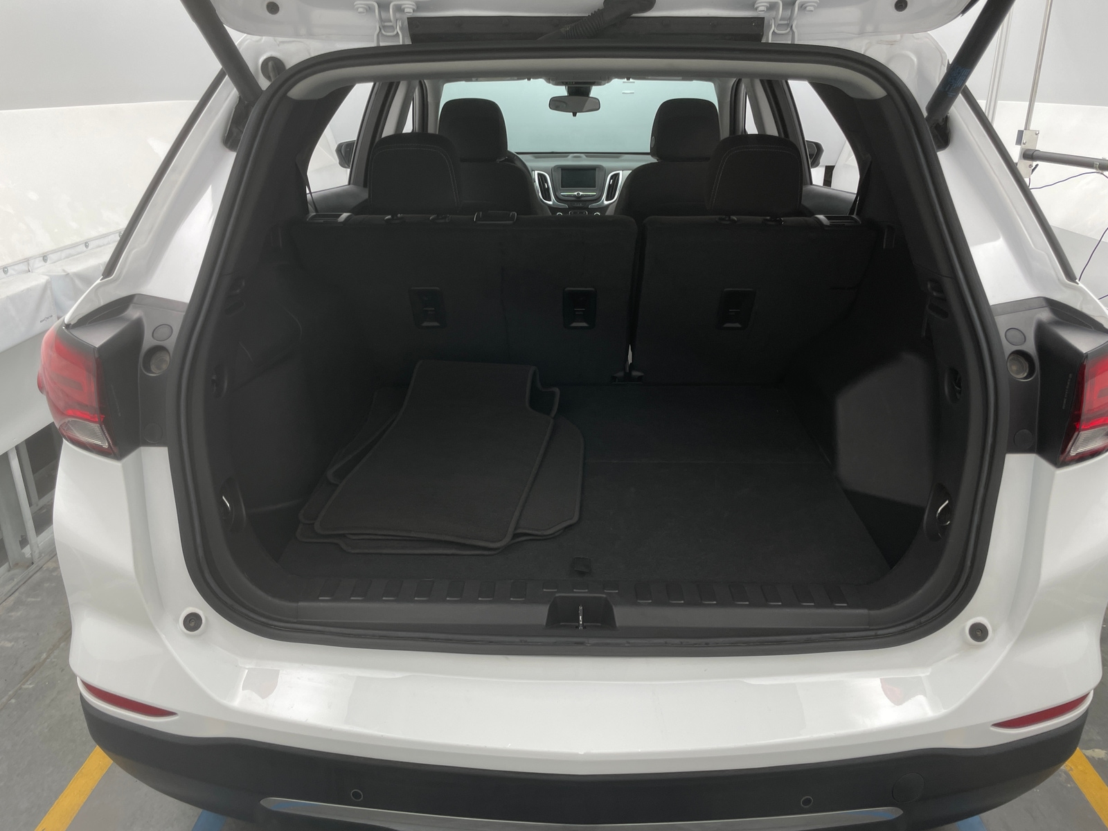 Thumbnail: 2024 Chevrolet Equinox - 7
