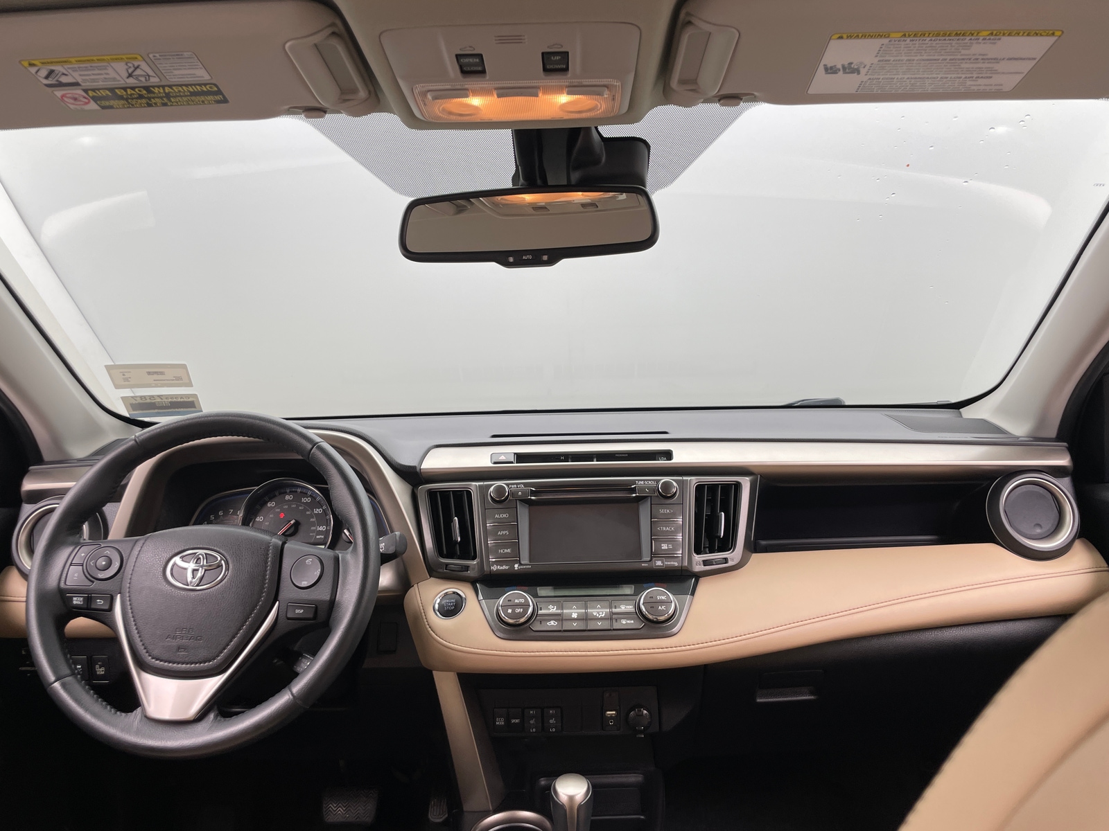 Thumbnail: 2015 Toyota RAV4 - 2