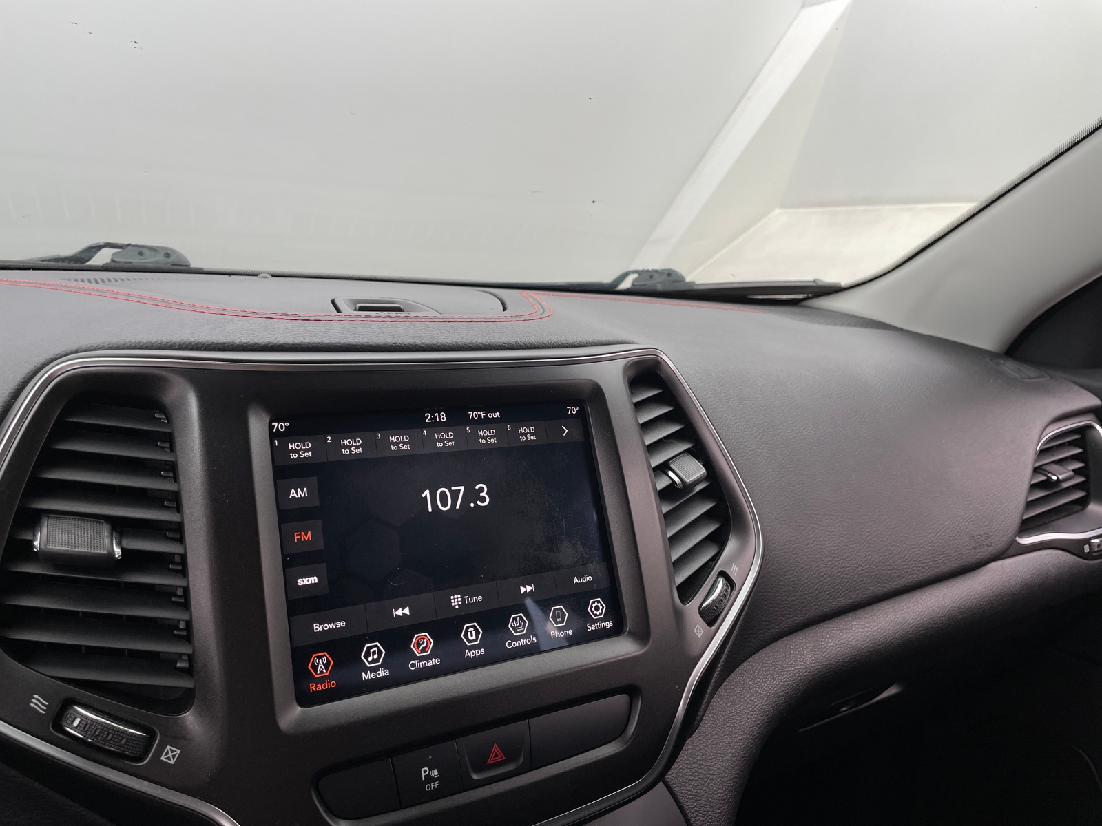 Thumbnail: 2019 Jeep Cherokee - 4