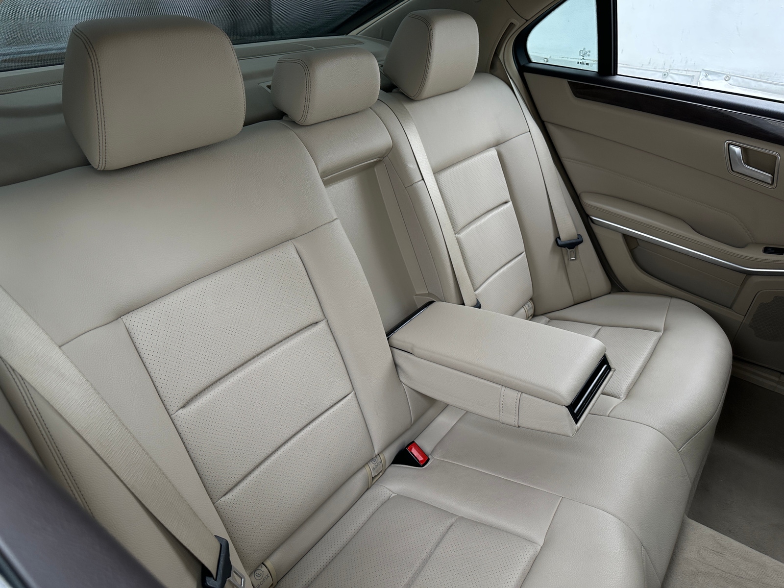 Thumbnail: 2014 Mercedes-Benz E-Class - 5