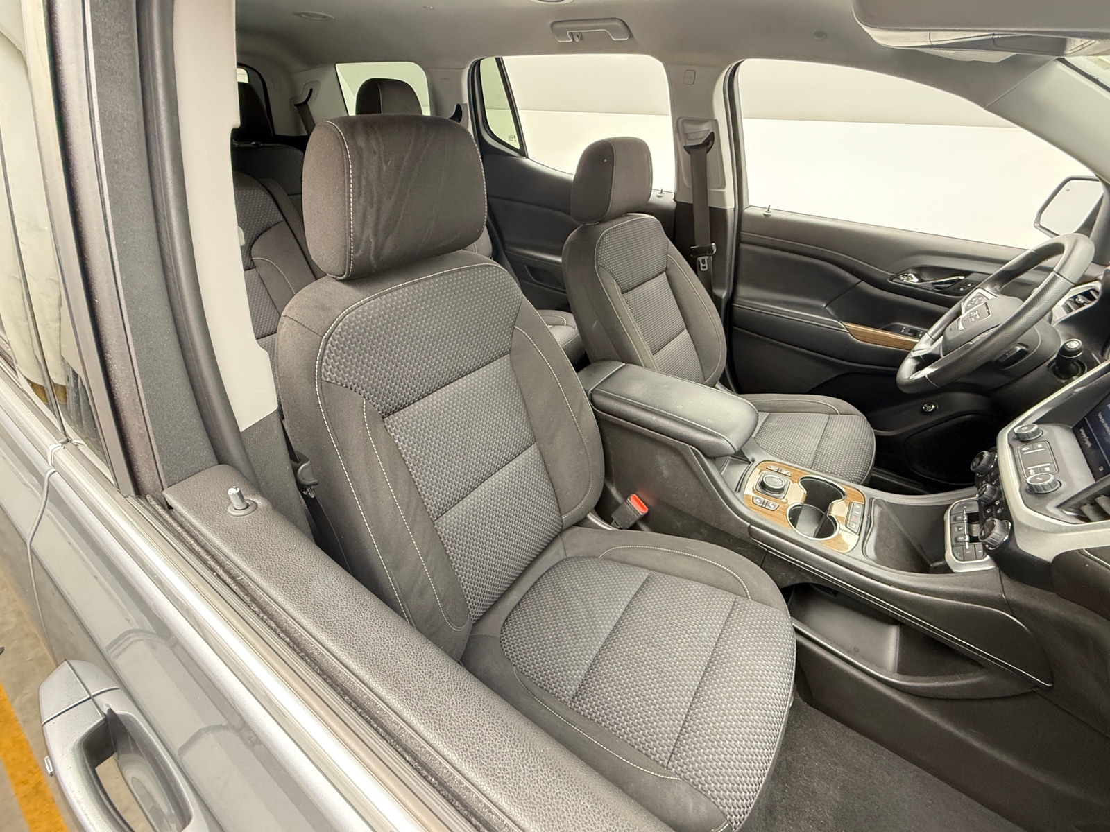 Thumbnail: 2022 GMC Acadia - 2