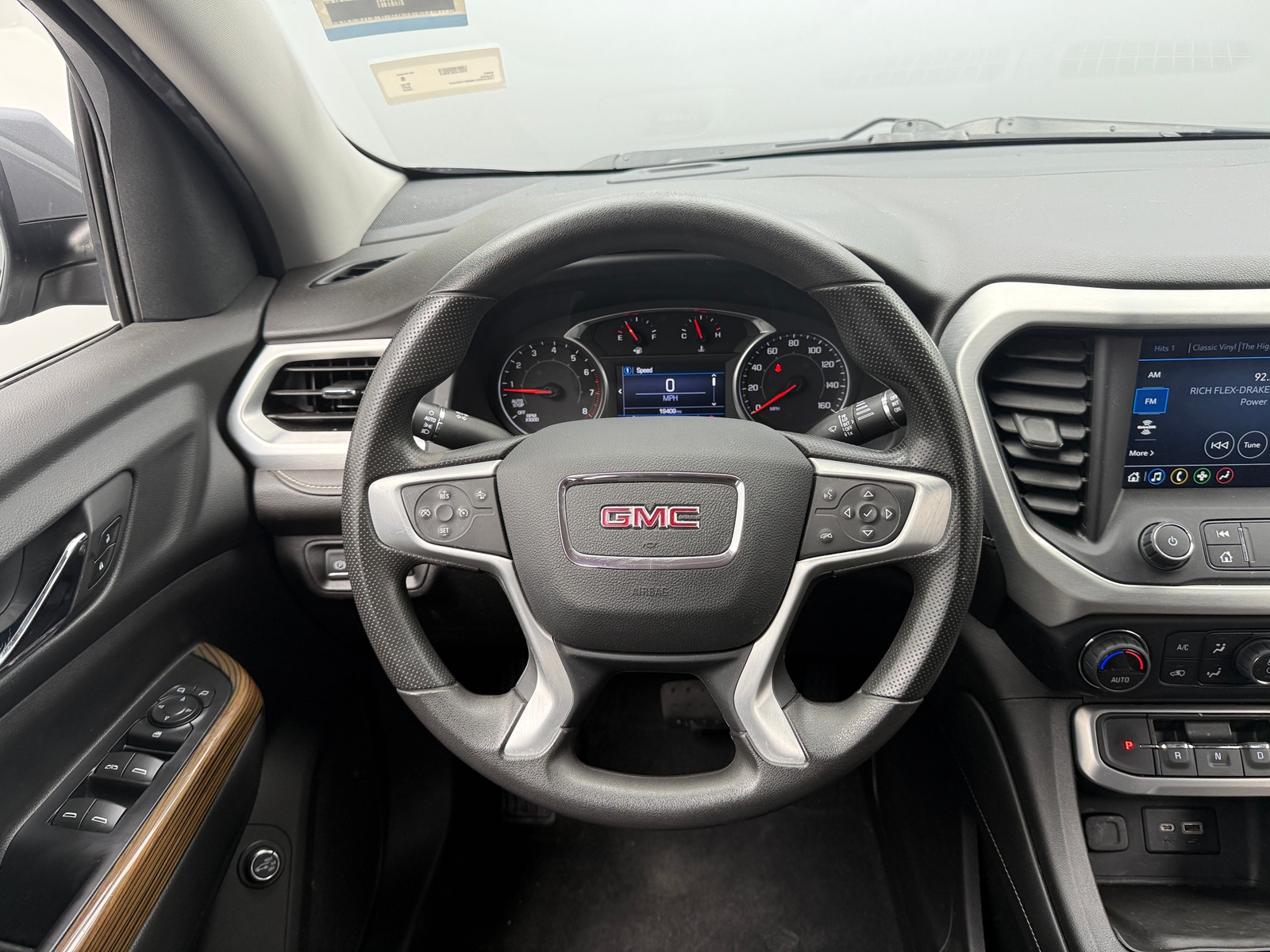 Thumbnail: 2022 GMC Acadia - 5