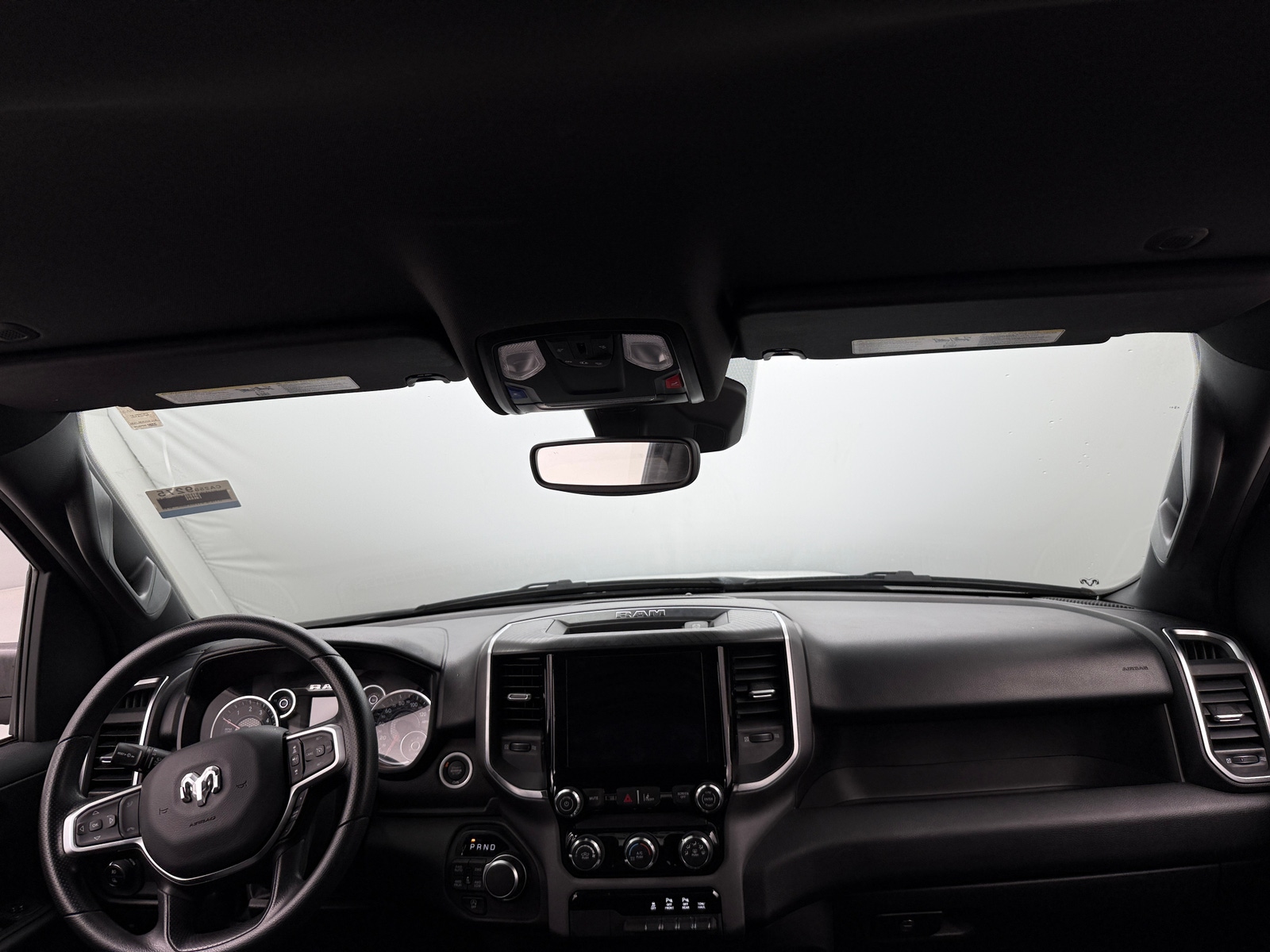 Thumbnail: 2025 RAM 1500 - 3