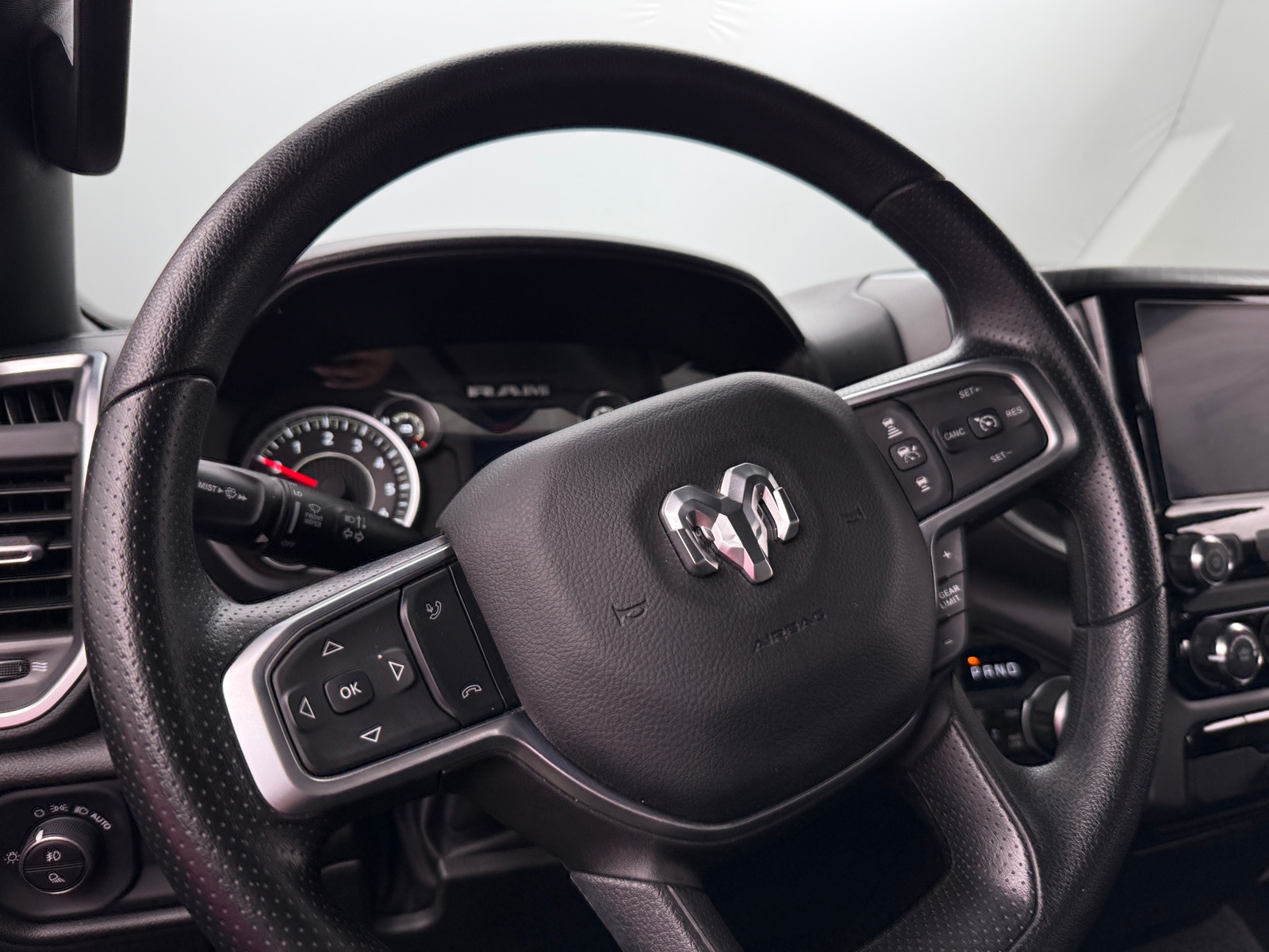 Thumbnail: 2025 RAM 1500 - 5