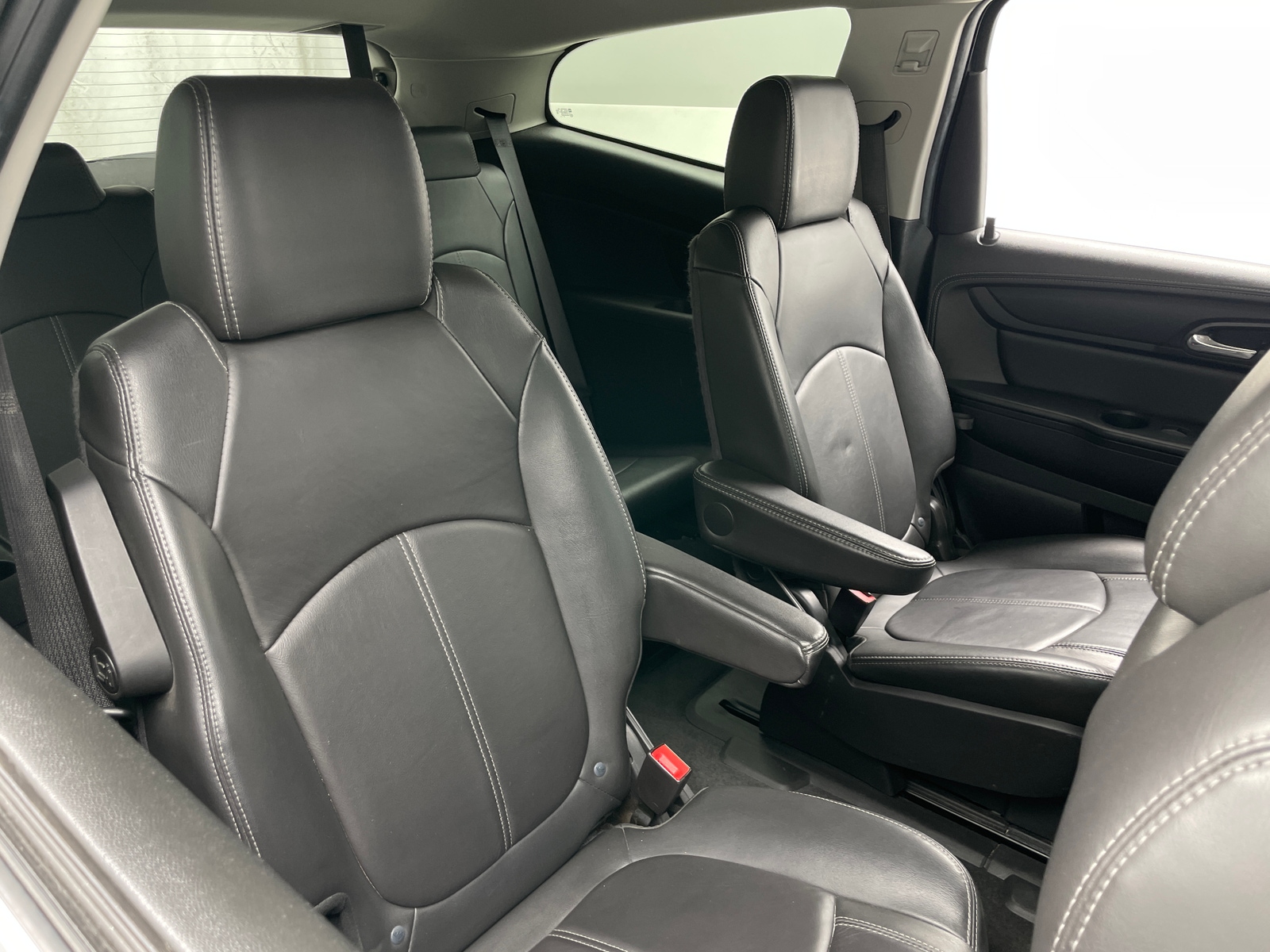Thumbnail: 2016 Chevrolet Traverse - 6