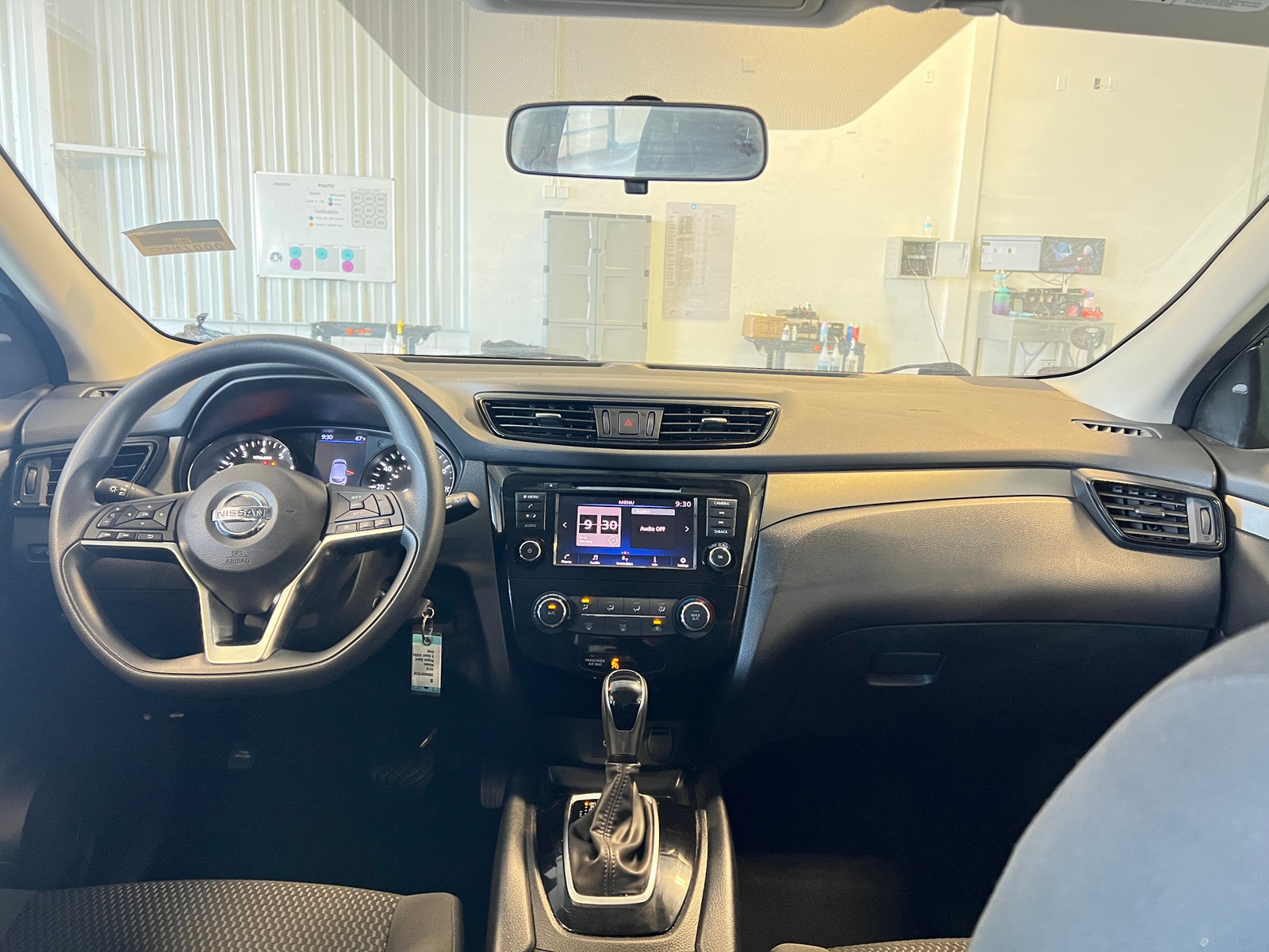 Thumbnail: 2019 Nissan Rogue Sport - 3