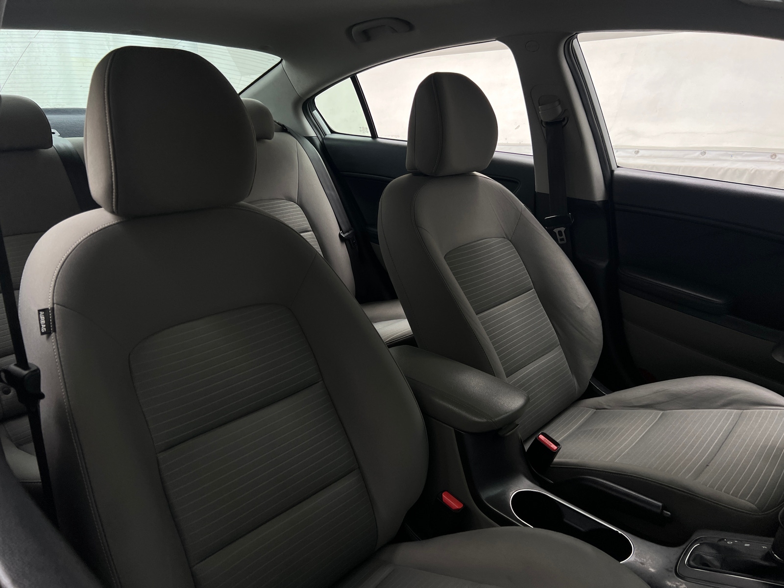 Thumbnail: 2016 Kia Forte - 2