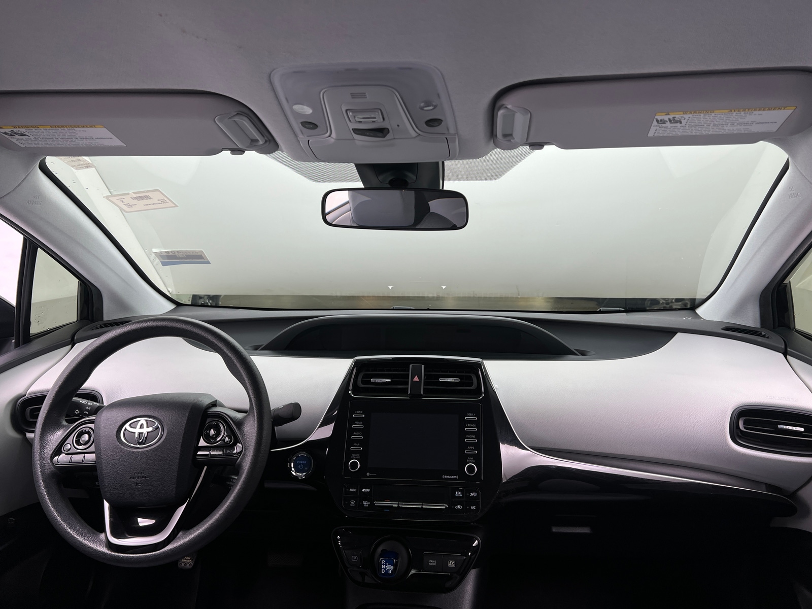 Thumbnail: 2022 Toyota Prius - 3