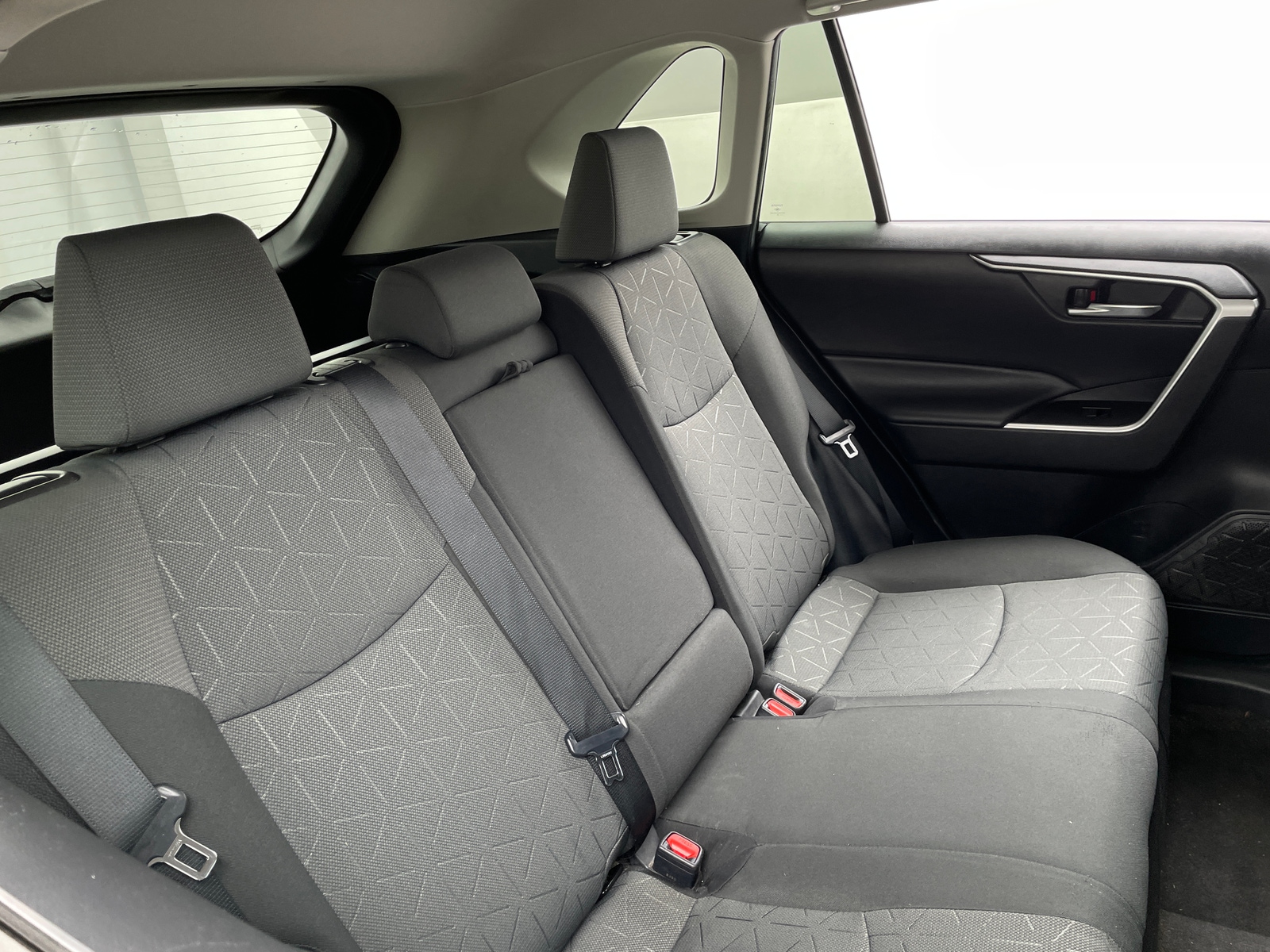 Thumbnail: 2020 Toyota RAV4 - 6