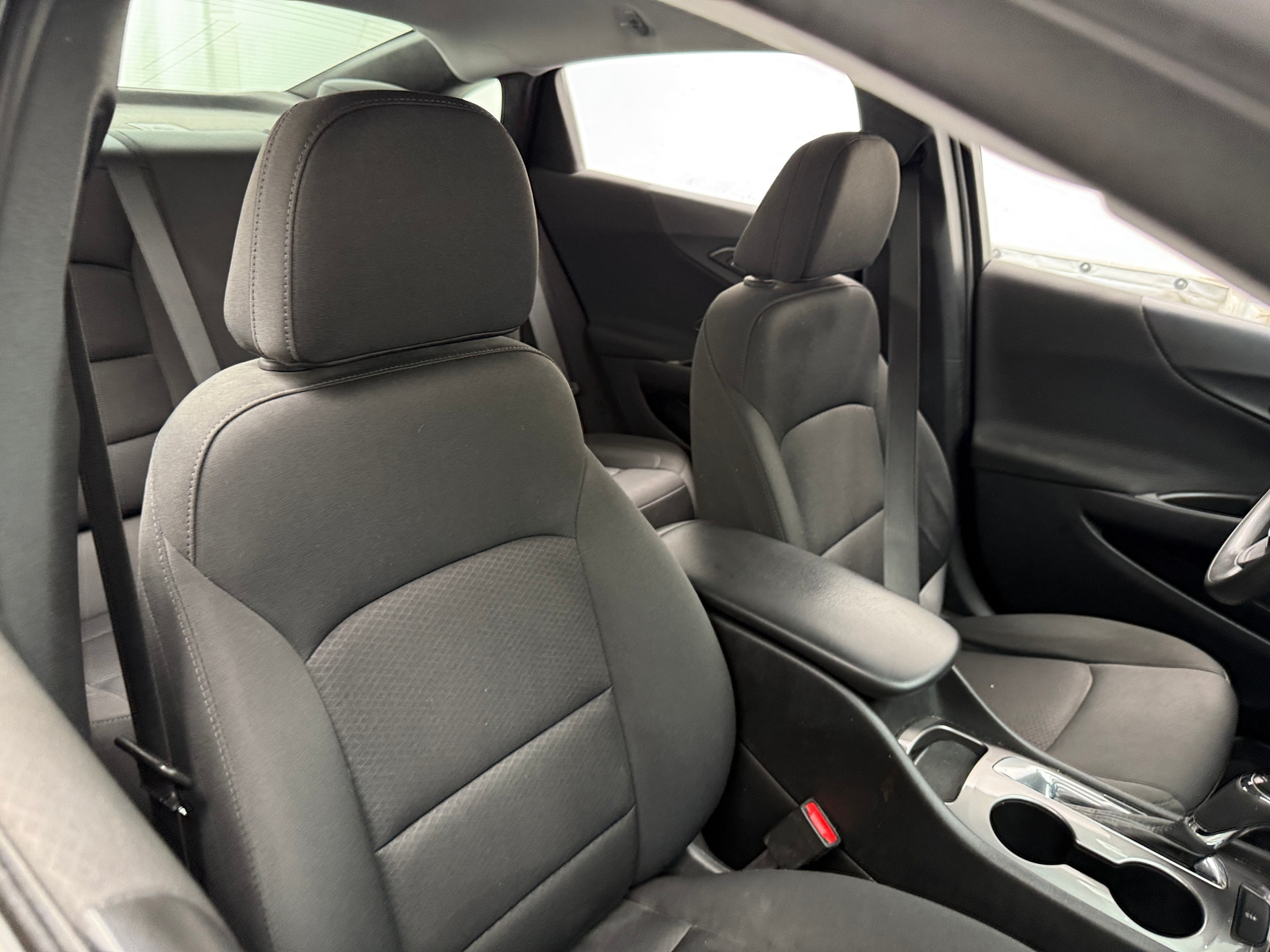 Thumbnail: 2020 Chevrolet Malibu - 2