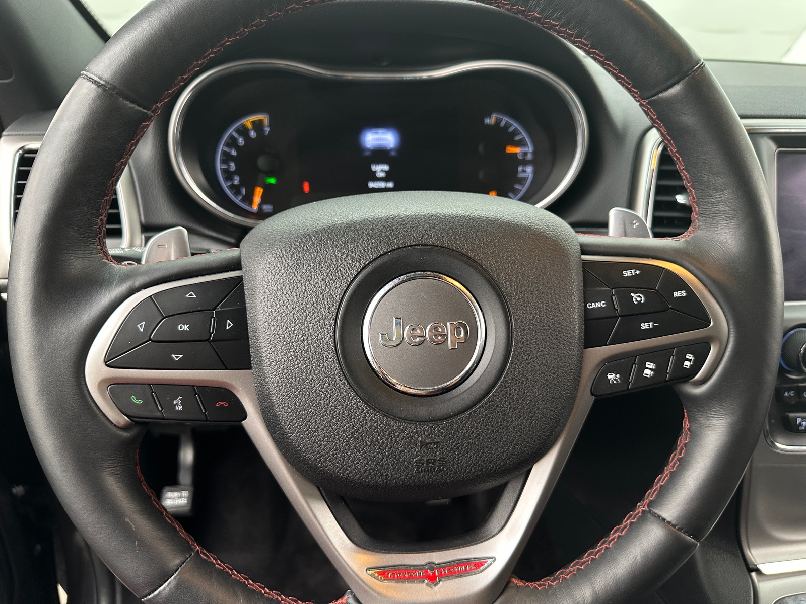 Thumbnail: 2018 Jeep Grand Cherokee - 4