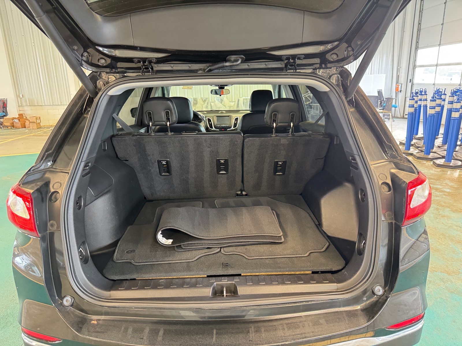 Thumbnail: 2018 Chevrolet Equinox - 7