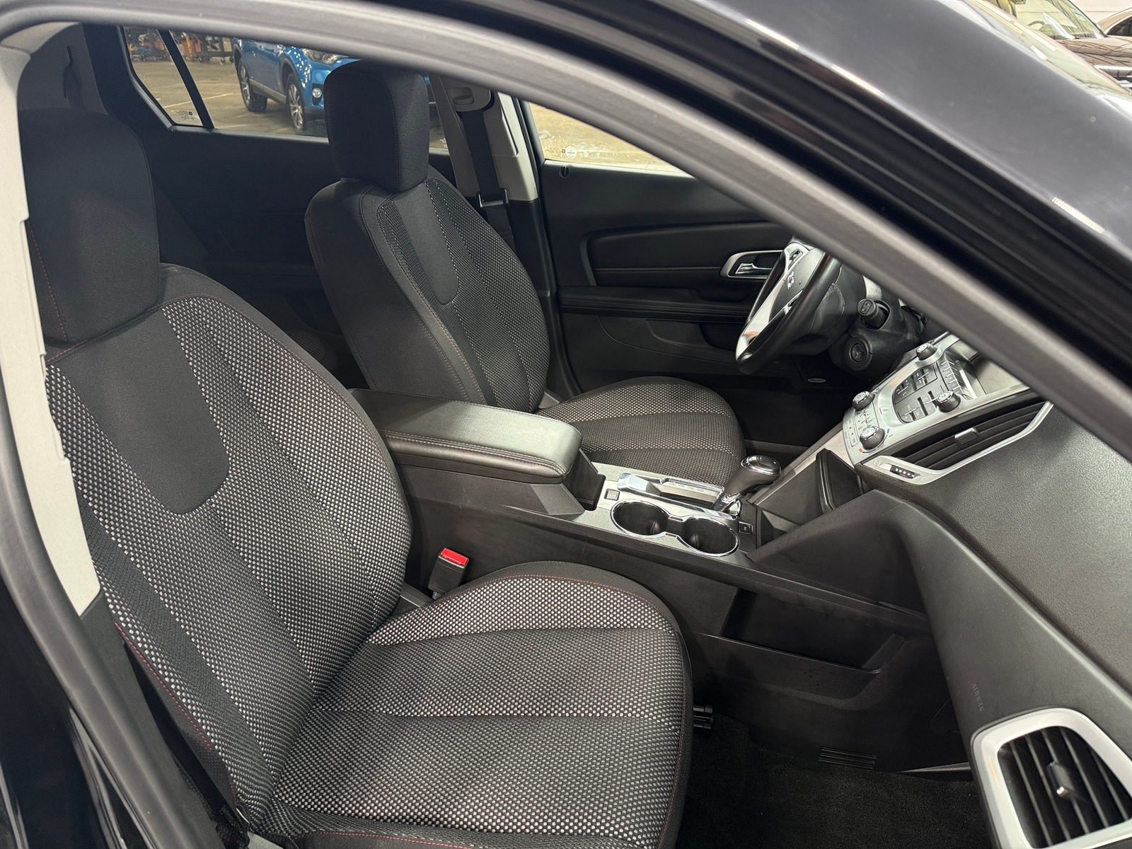 Thumbnail: 2017 GMC Terrain - 2