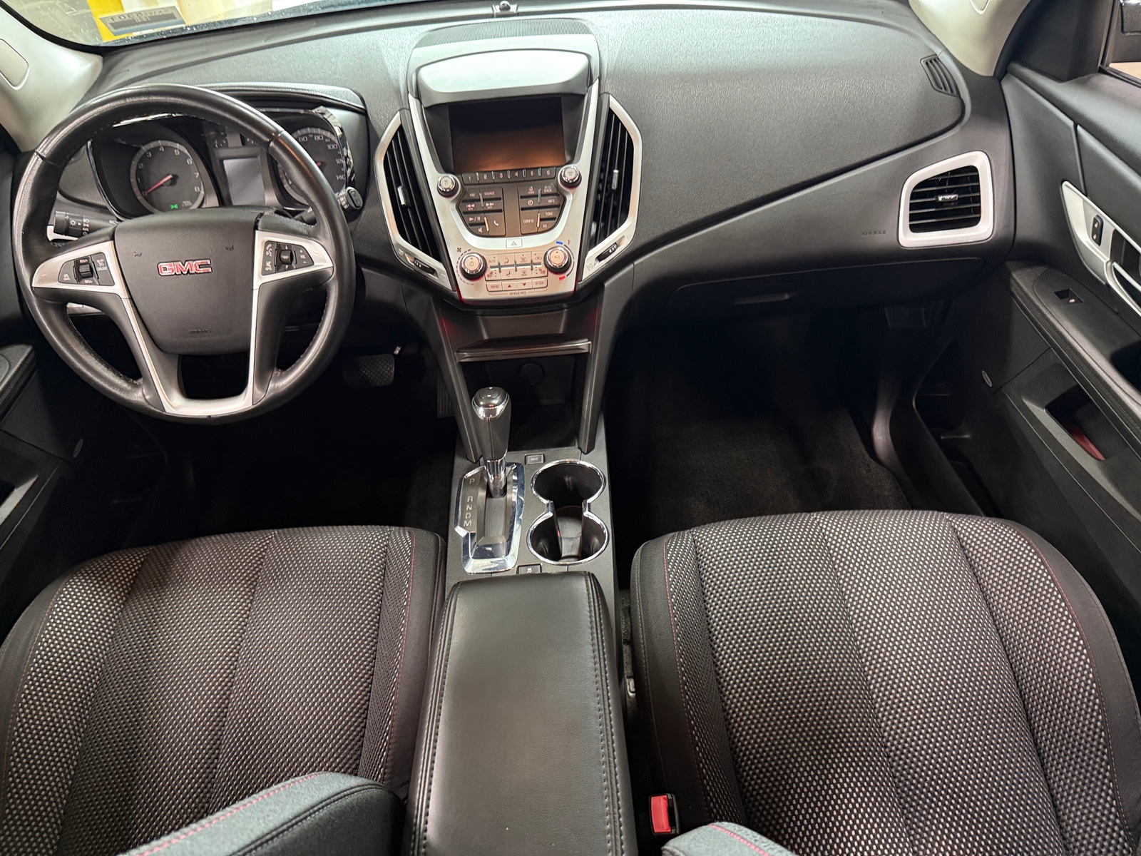 Thumbnail: 2017 GMC Terrain - 3