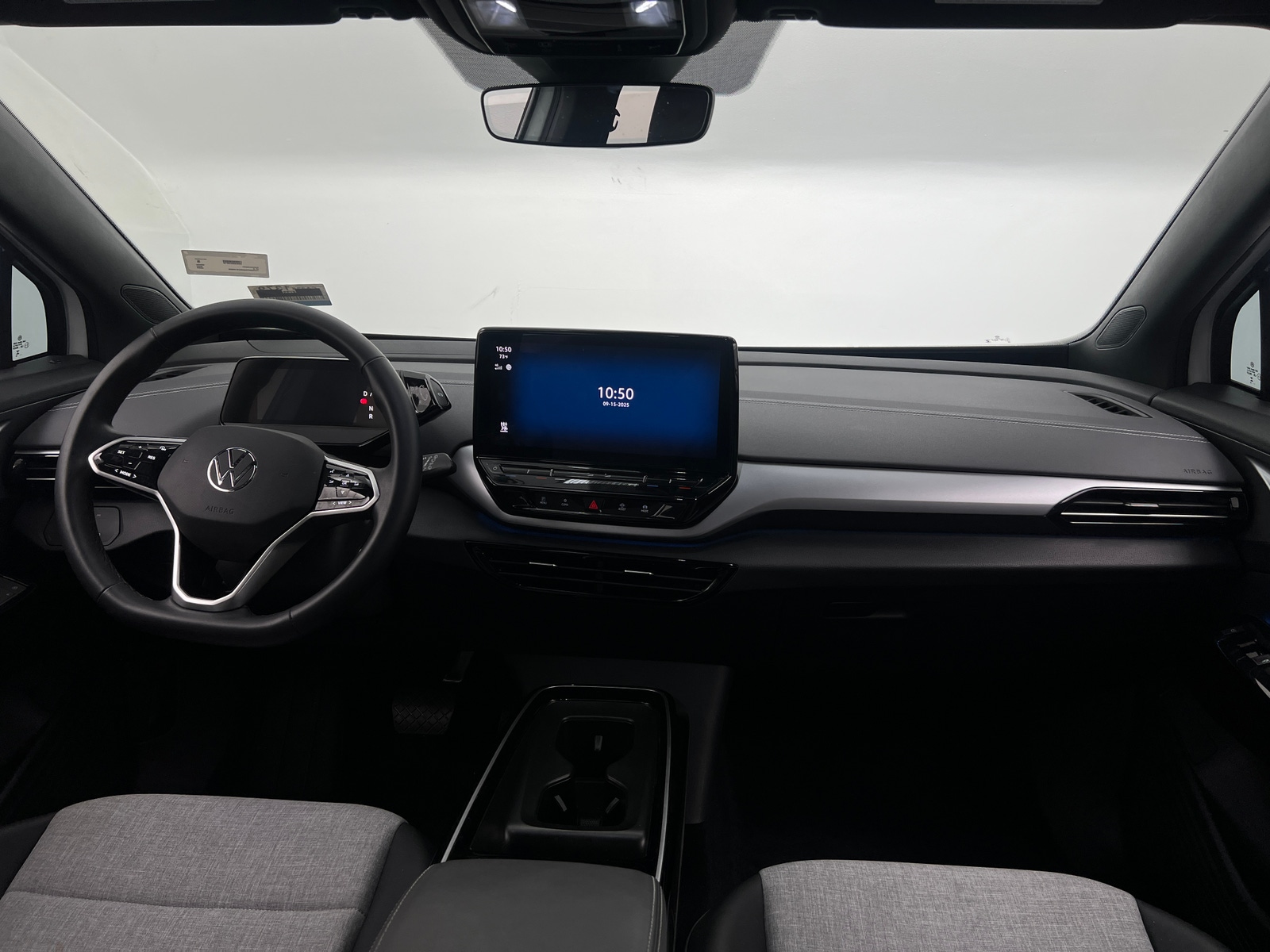 Thumbnail: 2024 Volkswagen ID.4 - 3