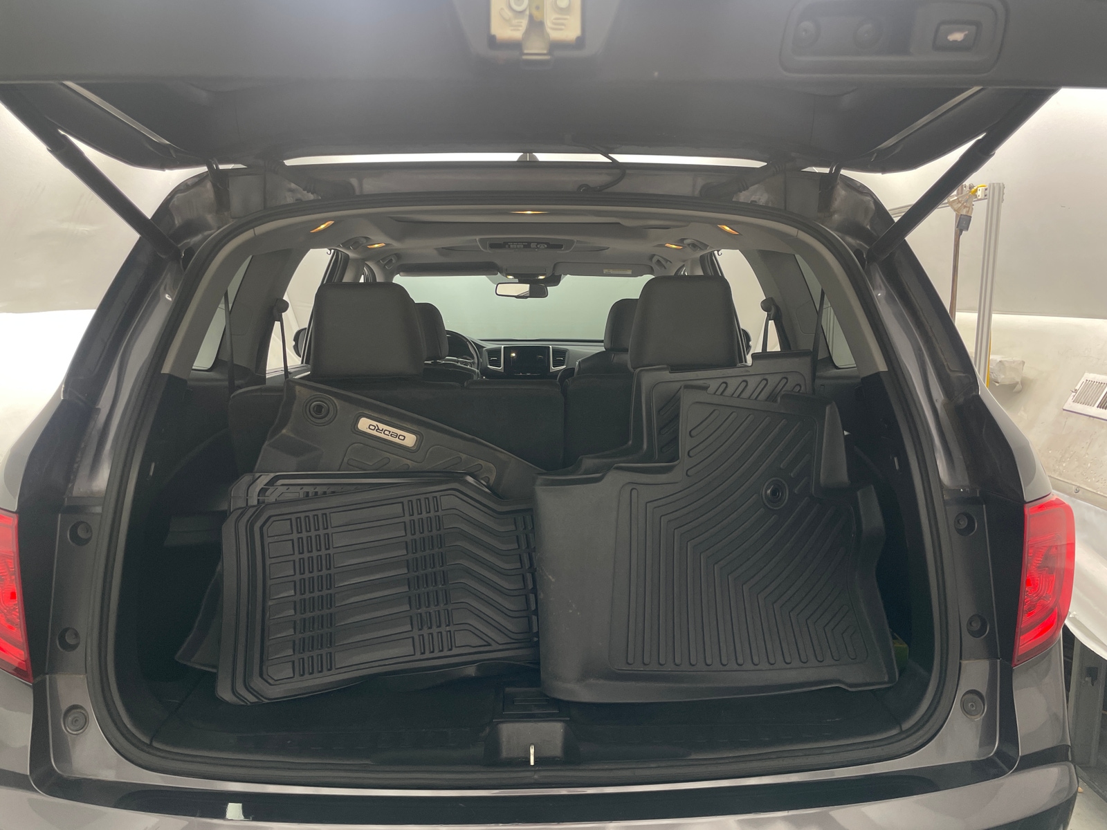 Thumbnail: 2018 Honda Pilot - 6
