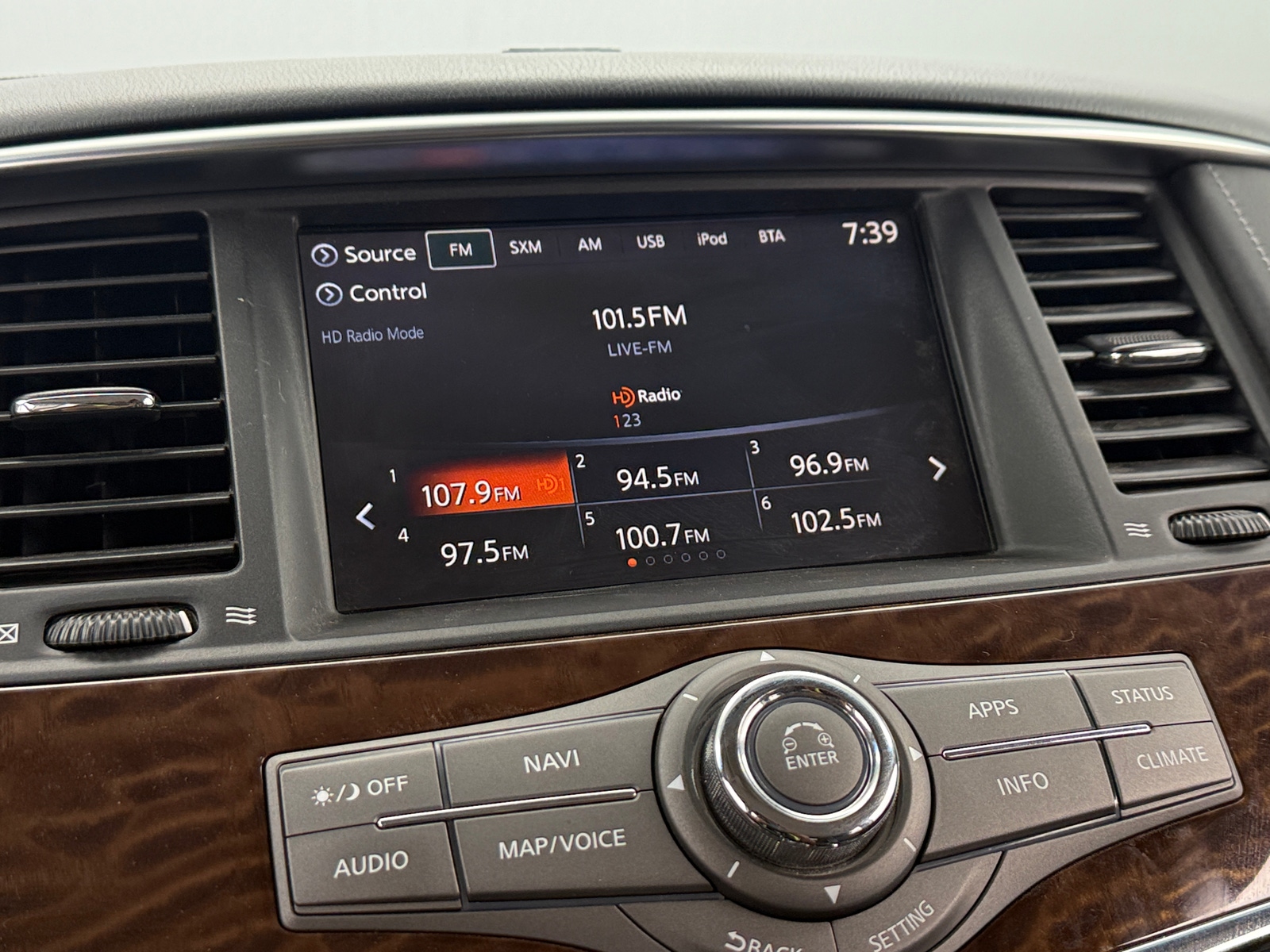 Thumbnail: 2018 Nissan Armada - 4