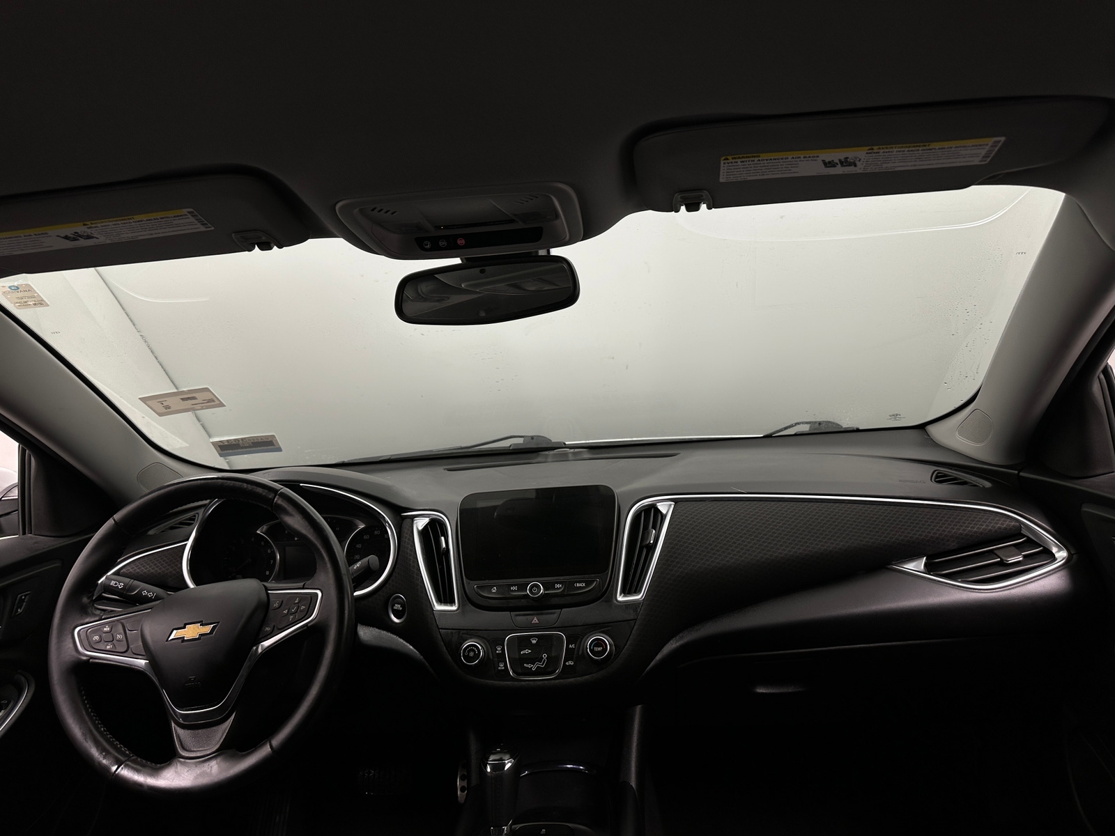 Thumbnail: 2016 Chevrolet Malibu - 3