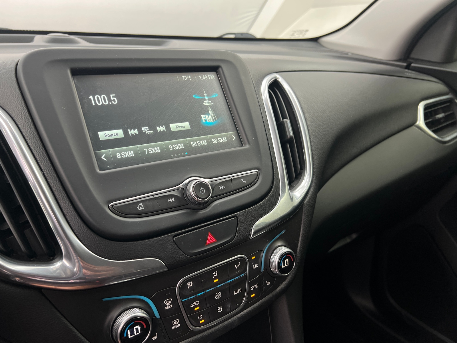 Thumbnail: 2018 Chevrolet Equinox - 4