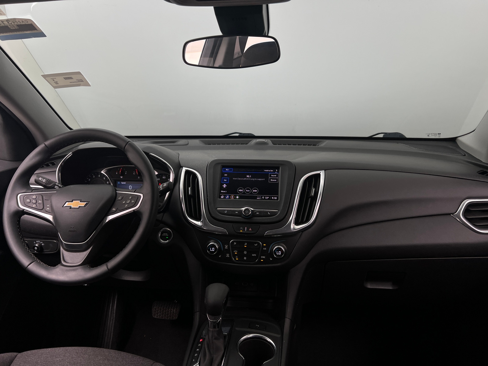 Thumbnail: 2023 Chevrolet Equinox - 3