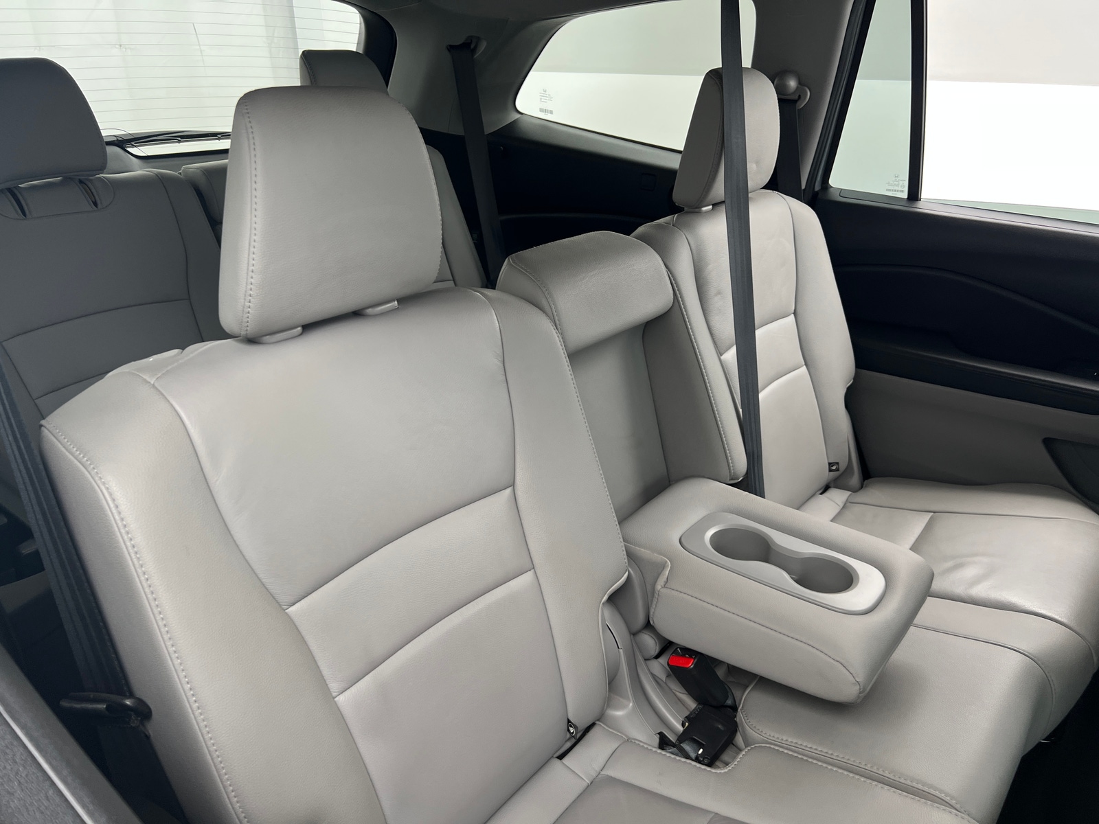 Thumbnail: 2018 Honda Pilot - 5