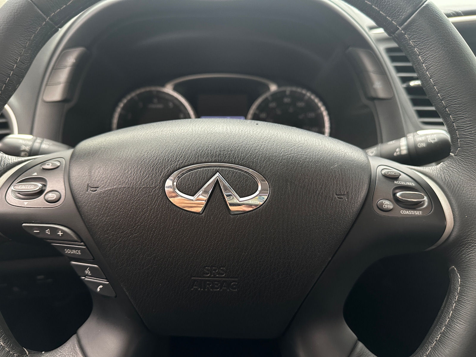 Thumbnail: 2018 INFINITI QX60 - 4