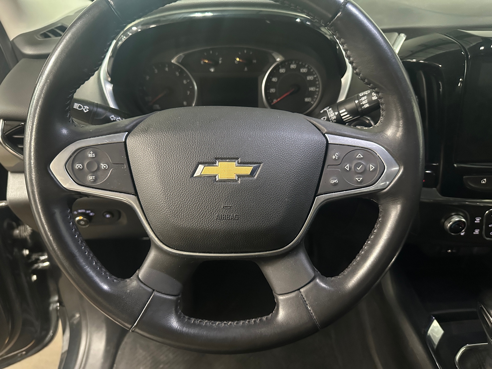 Thumbnail: 2021 Chevrolet Traverse - 4