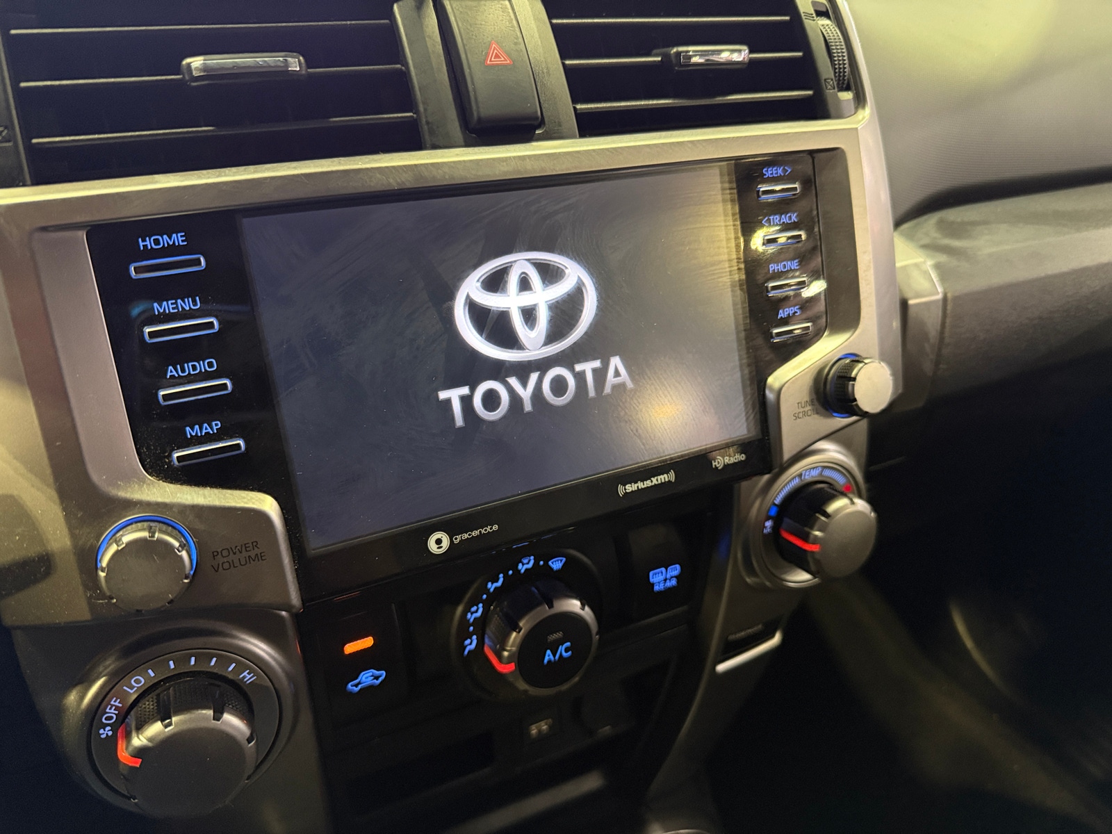 Thumbnail: 2020 Toyota 4Runner - 3