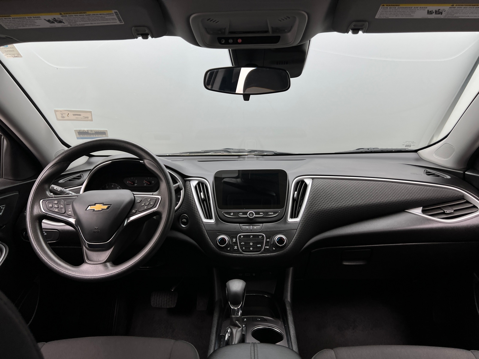 Thumbnail: 2024 Chevrolet Malibu - 3
