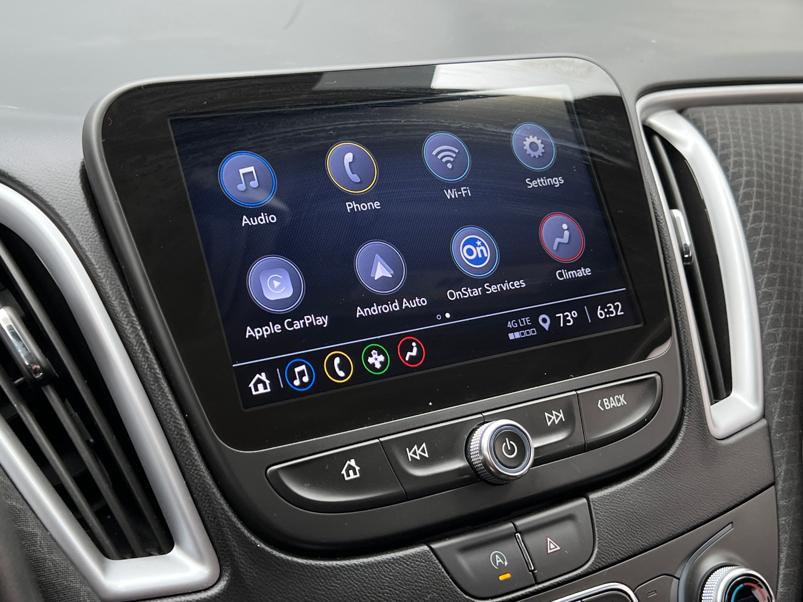 Thumbnail: 2024 Chevrolet Malibu - 4