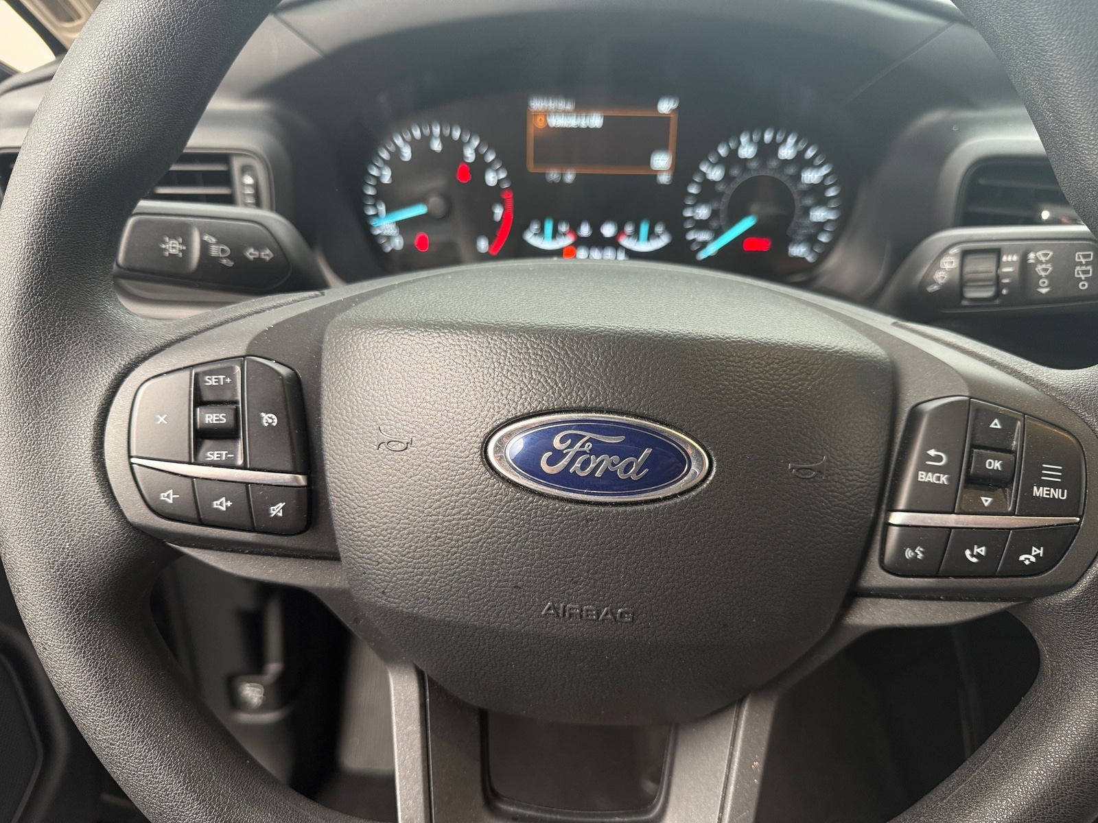Thumbnail: 2021 Ford Explorer - 5