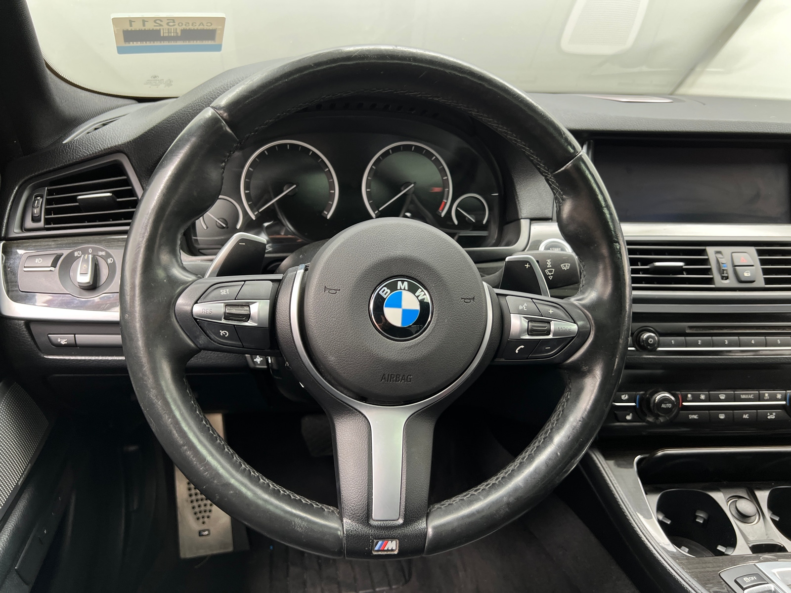 Thumbnail: 2014 BMW 5 Series - 4