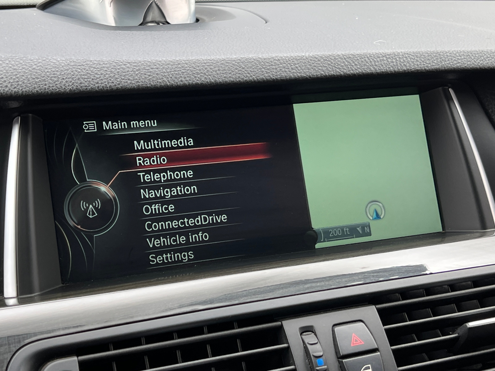 Thumbnail: 2014 BMW 5 Series - 3