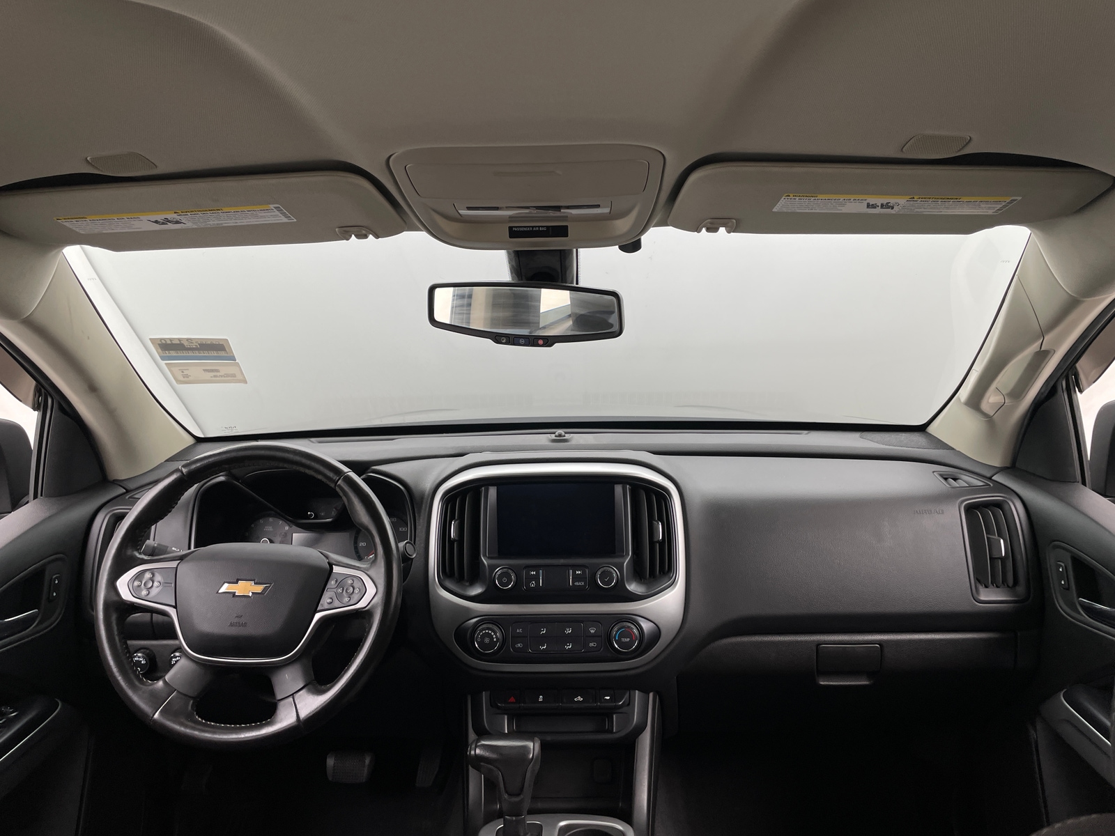 Thumbnail: 2019 Chevrolet Colorado - 3