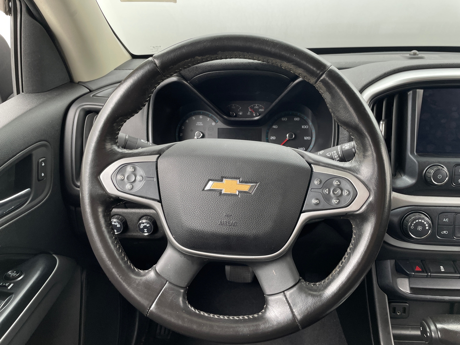 Thumbnail: 2019 Chevrolet Colorado - 5