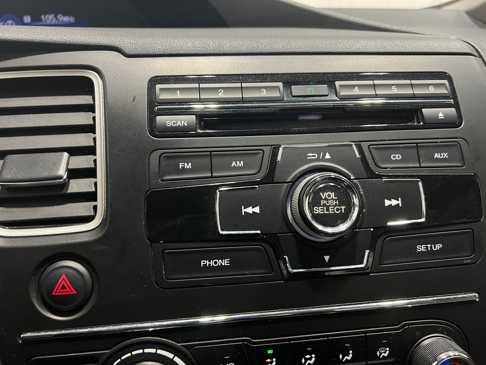 Thumbnail: 2014 Honda Civic - 4