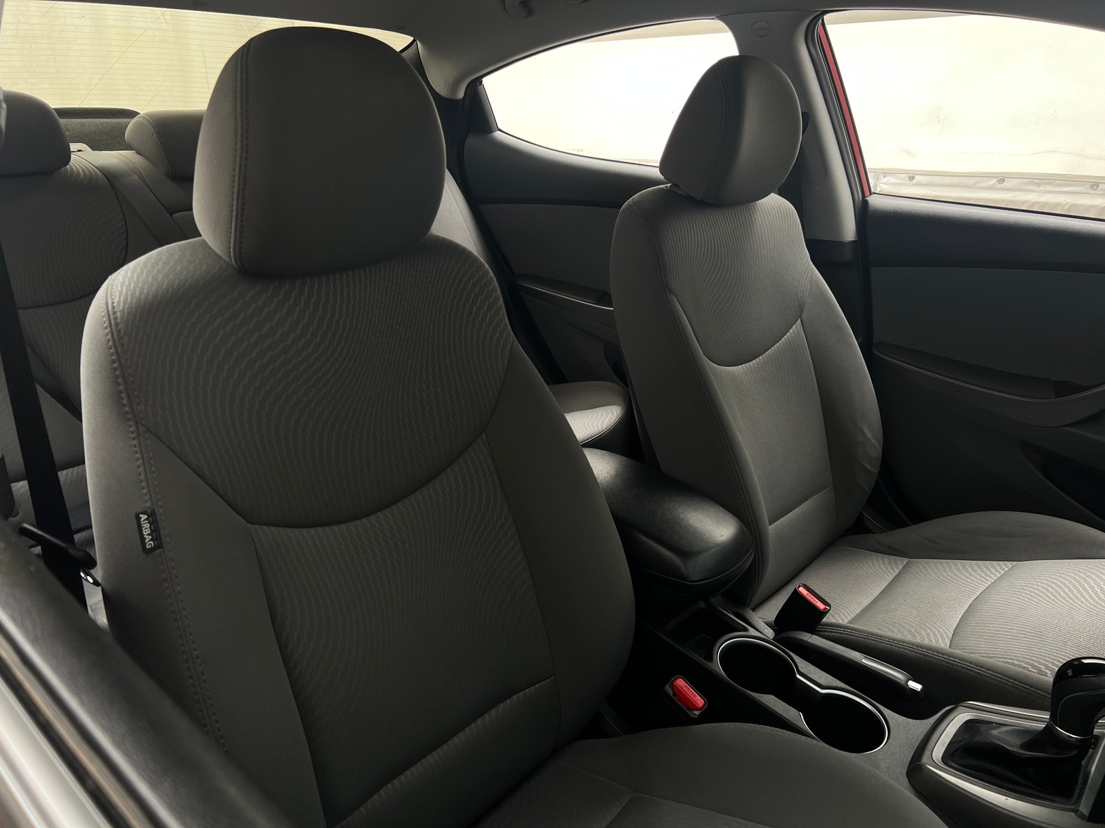 Thumbnail: 2015 Hyundai Elantra - 2