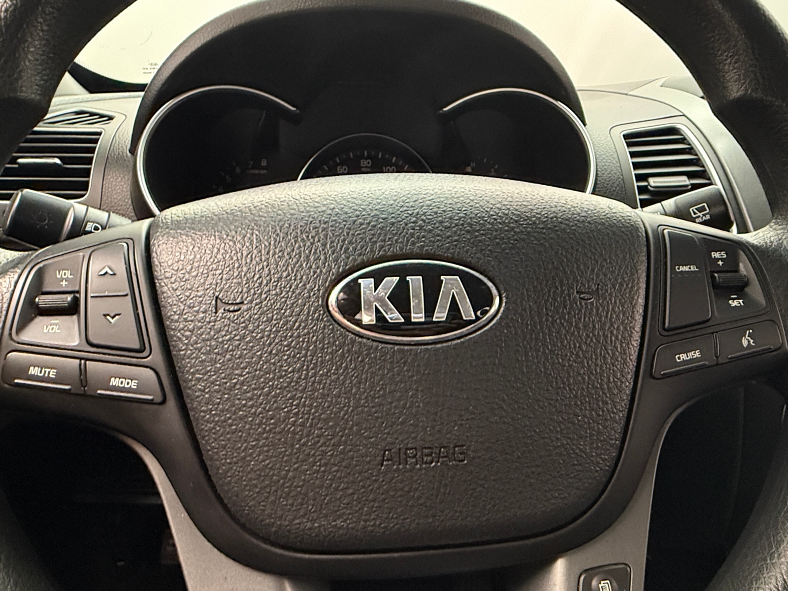 Thumbnail: 2014 Kia Sorento - 5