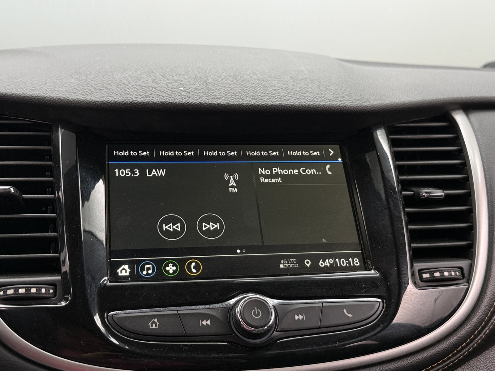 Thumbnail: 2019 Chevrolet Trax - 4