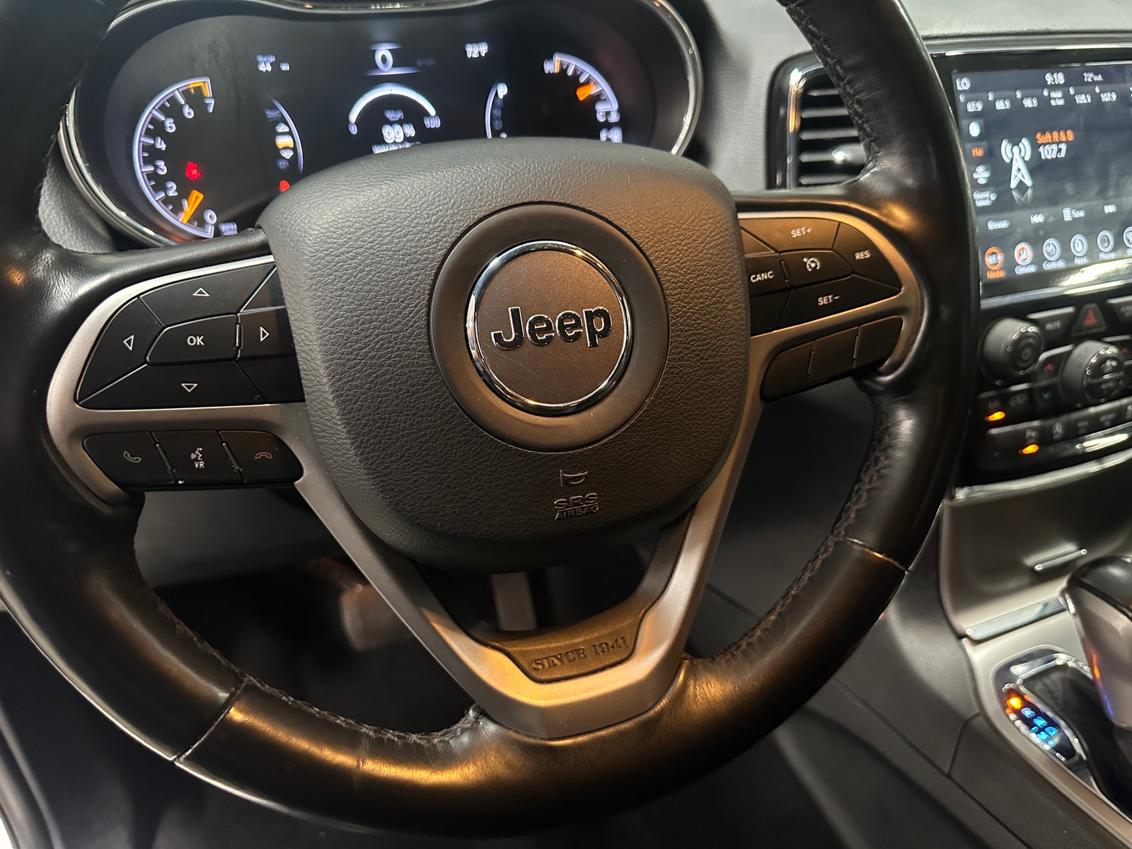 Thumbnail: 2022 Jeep Grand Cherokee - 4