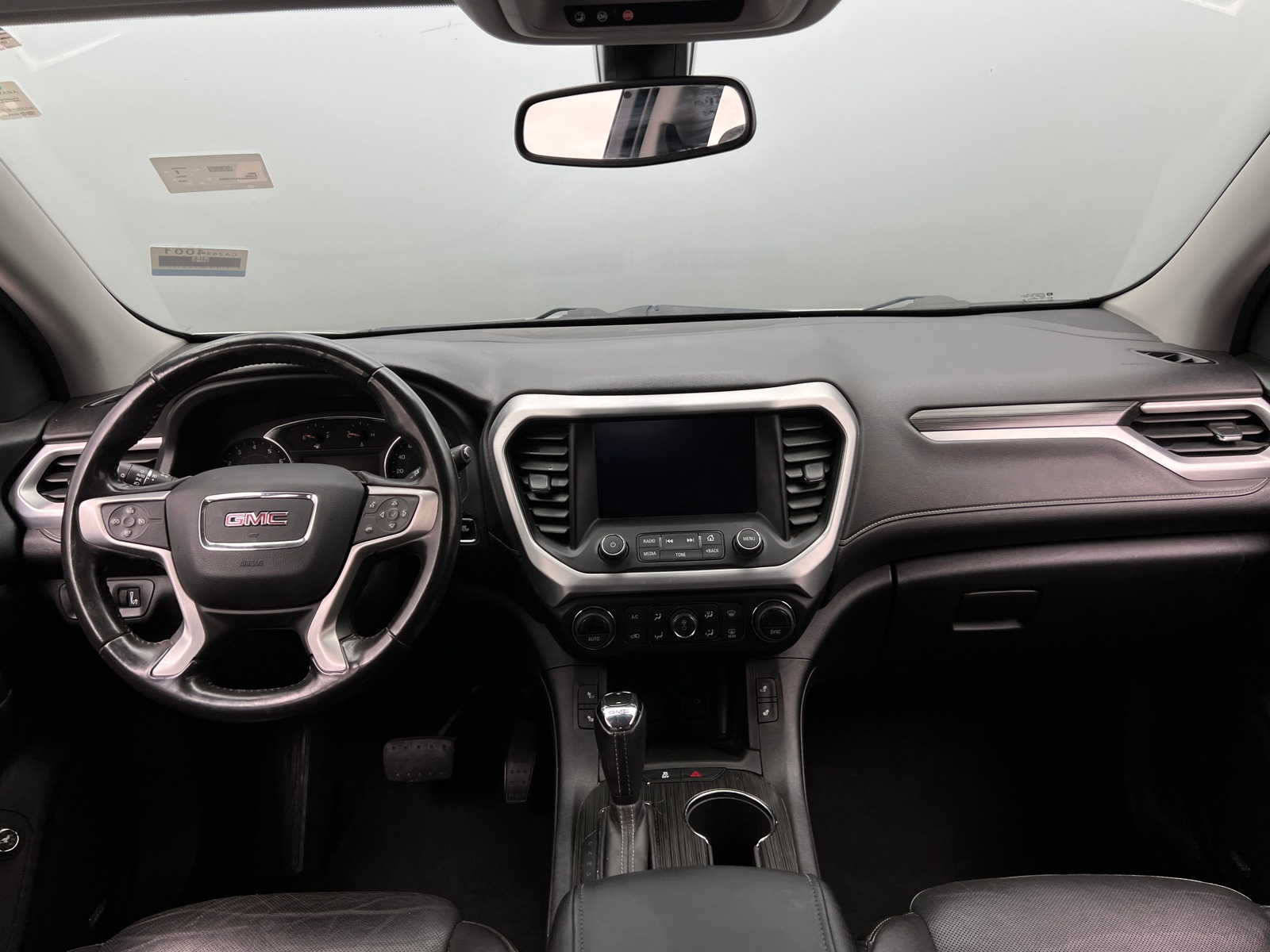 Thumbnail: 2018 GMC Acadia - 2