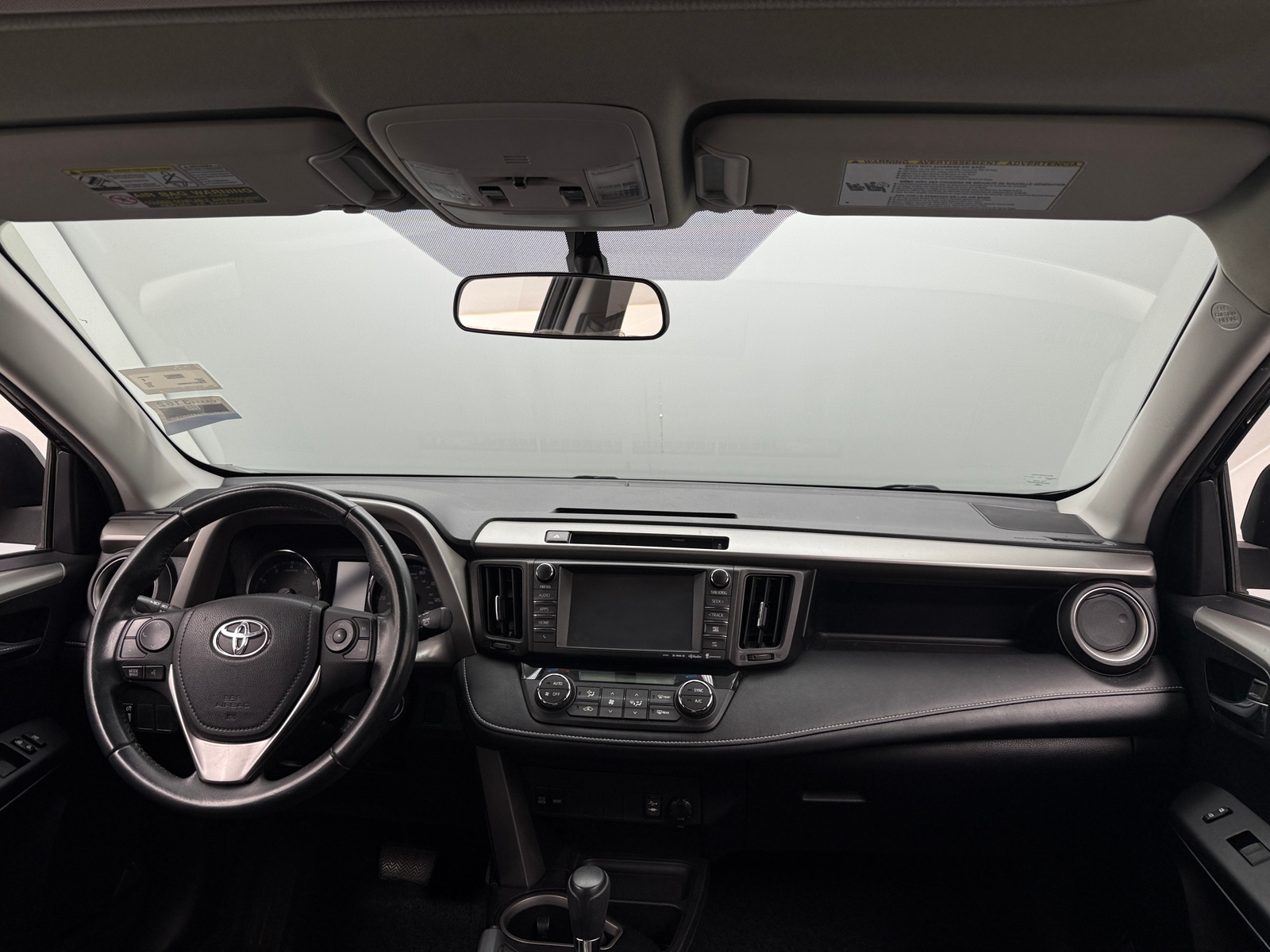 Thumbnail: 2016 Toyota RAV4 - 3