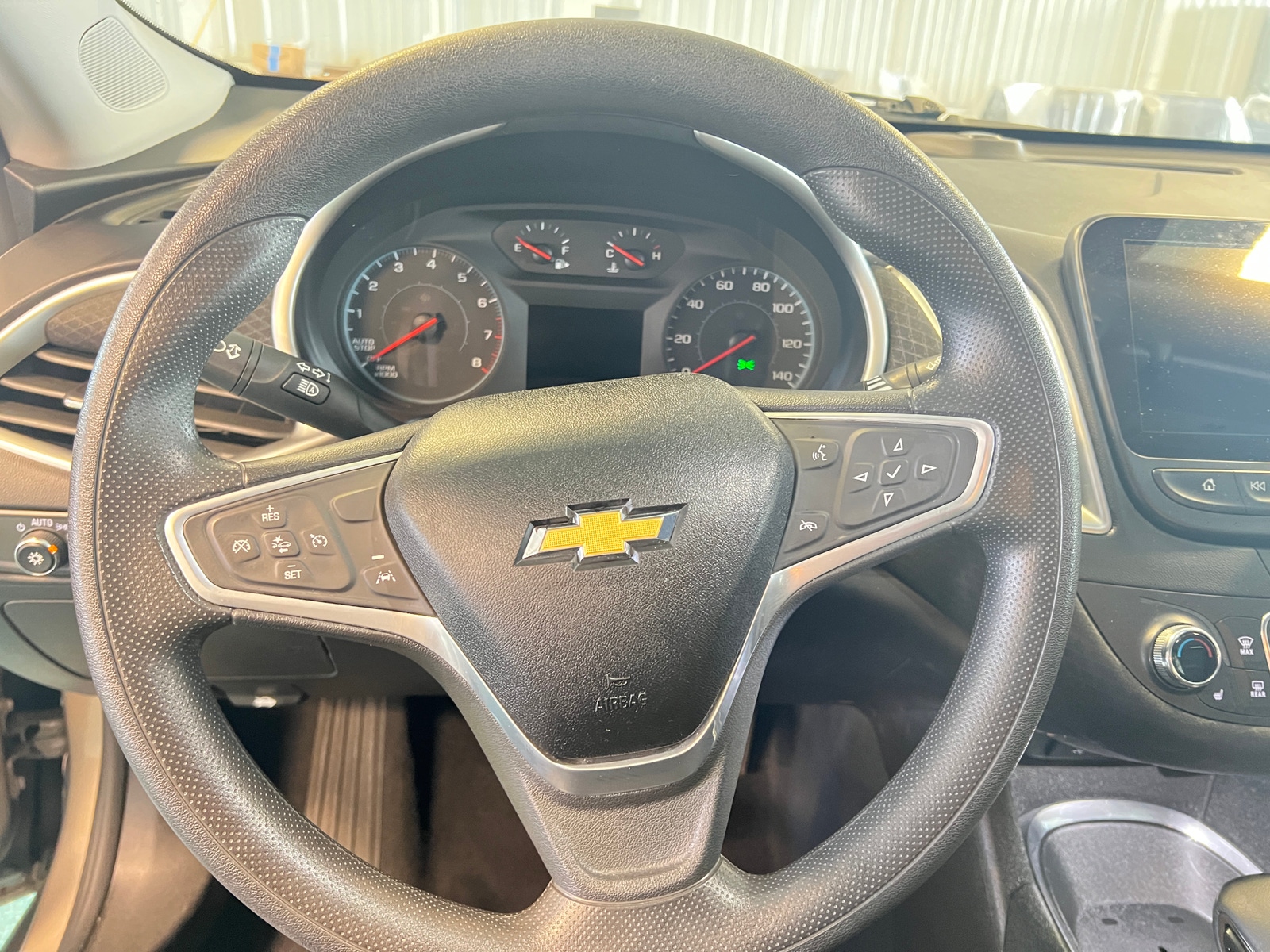 Thumbnail: 2023 Chevrolet Malibu - 5