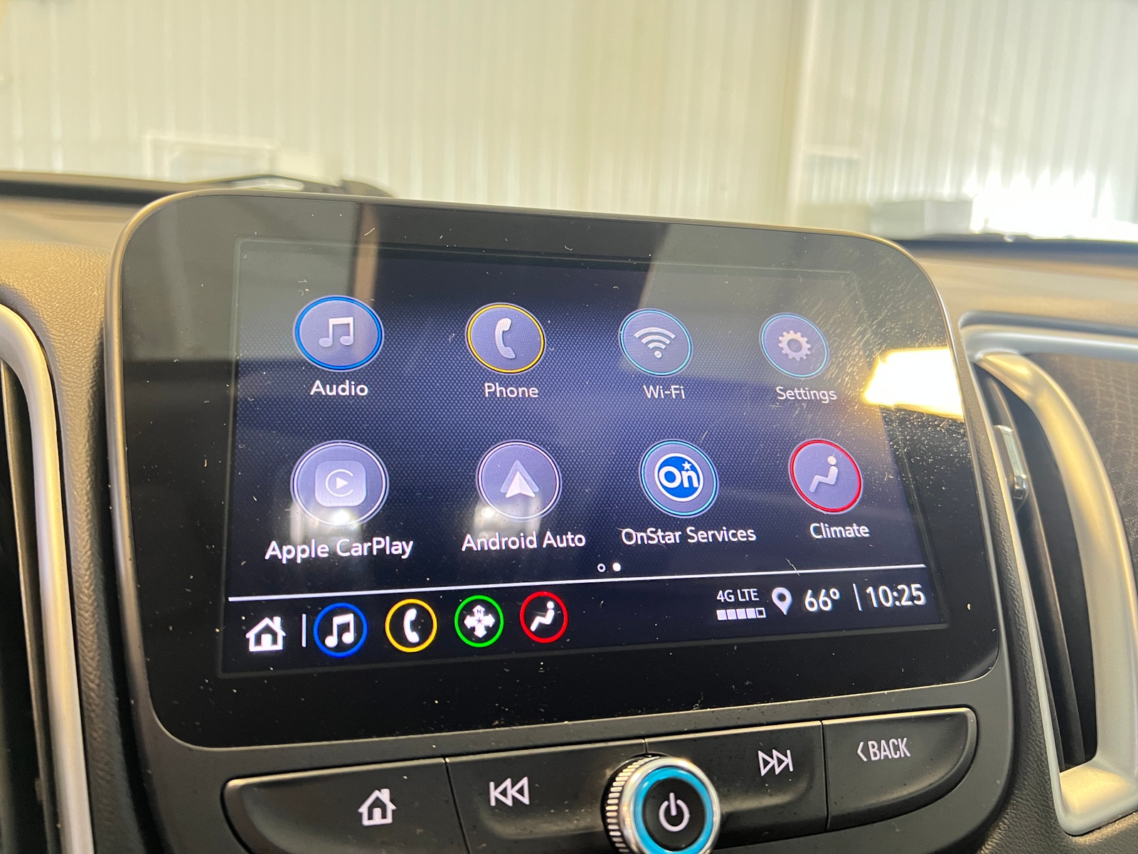 Thumbnail: 2023 Chevrolet Malibu - 4