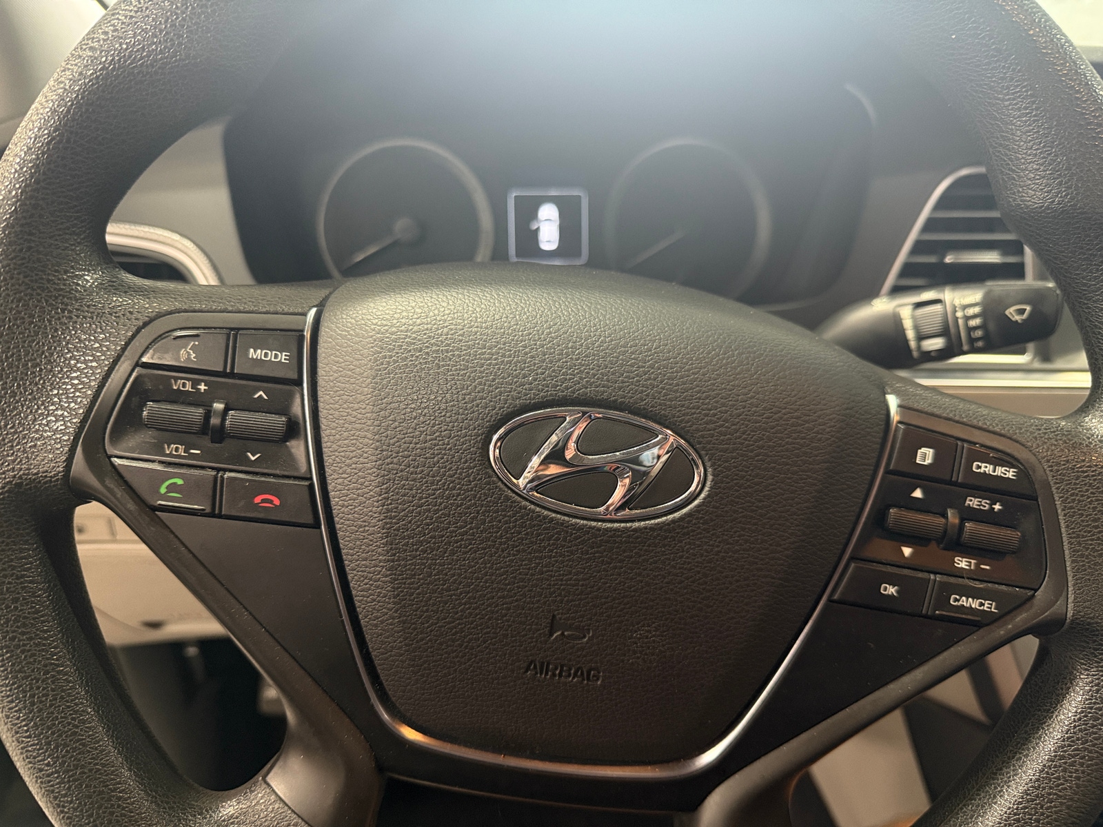 Thumbnail: 2017 Hyundai Sonata - 5