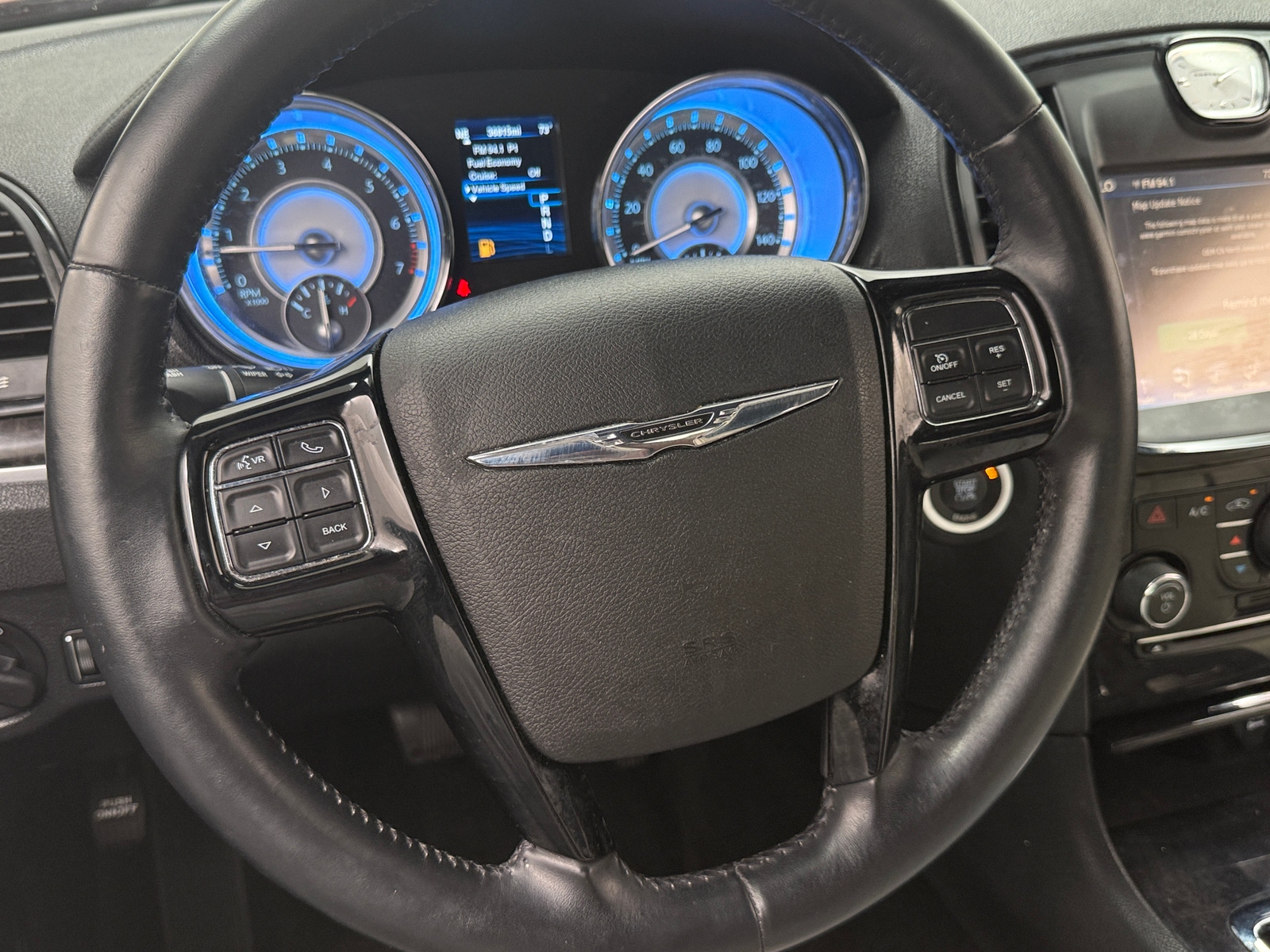 Thumbnail: 2014 Chrysler 300 - 4