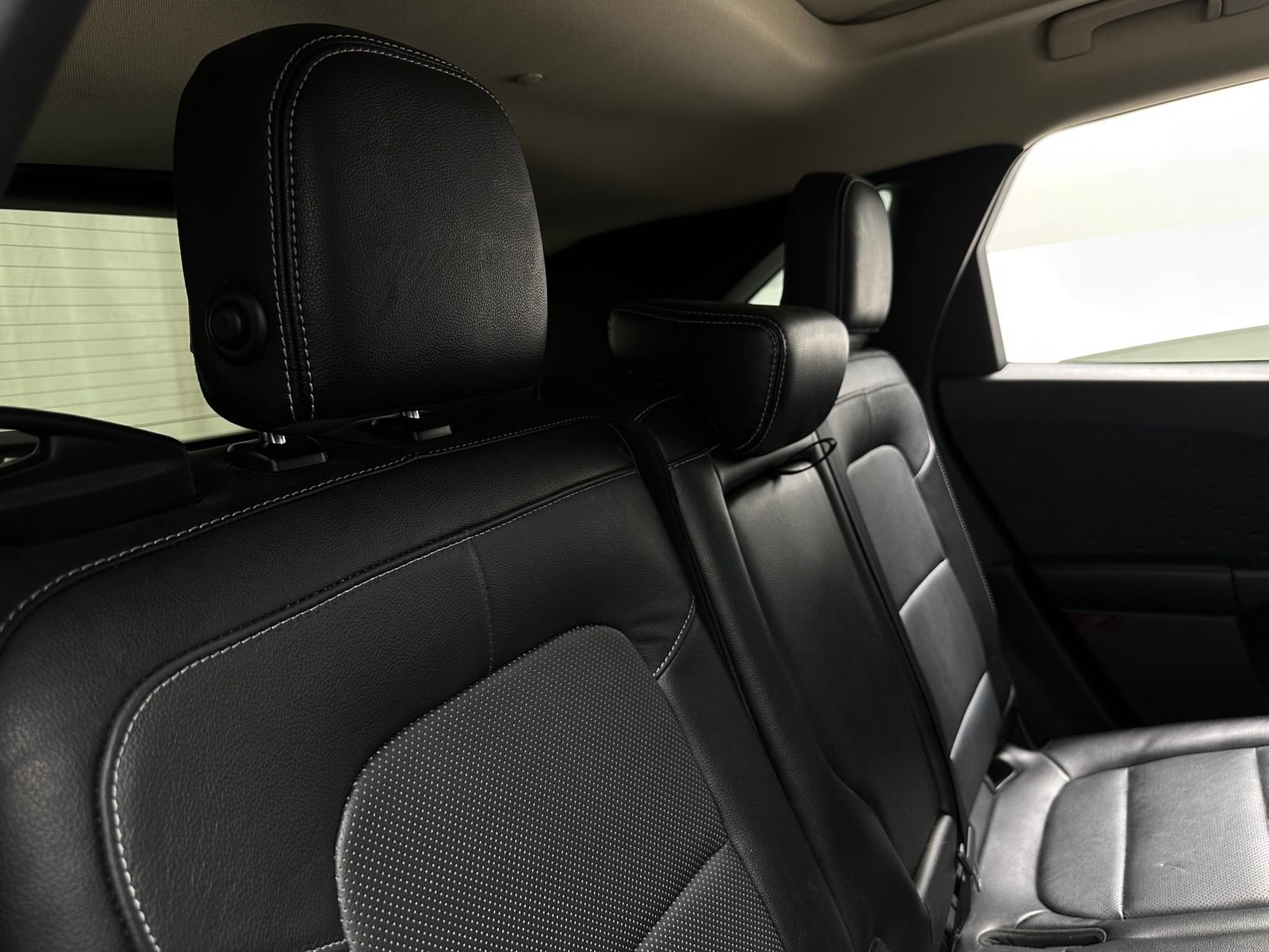 Thumbnail: 2020 Ford Escape - 5