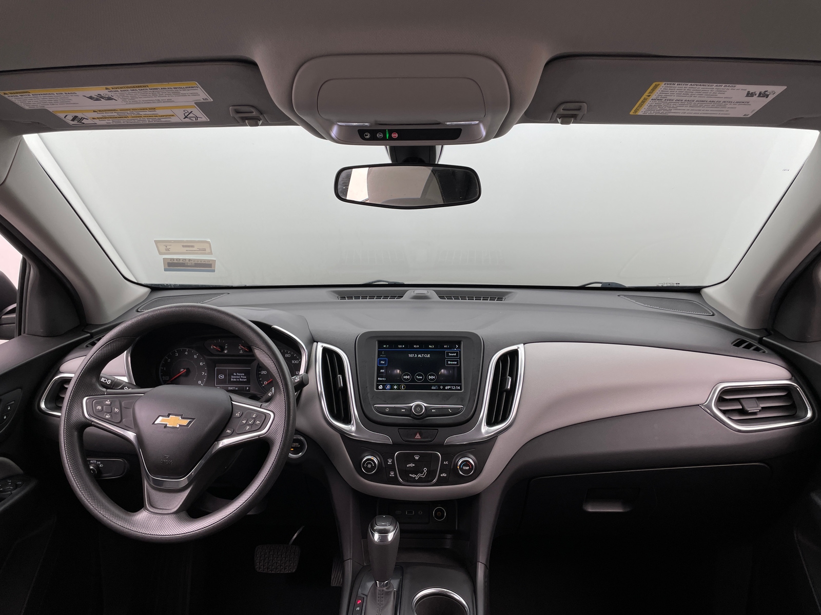 Thumbnail: 2019 Chevrolet Equinox - 3