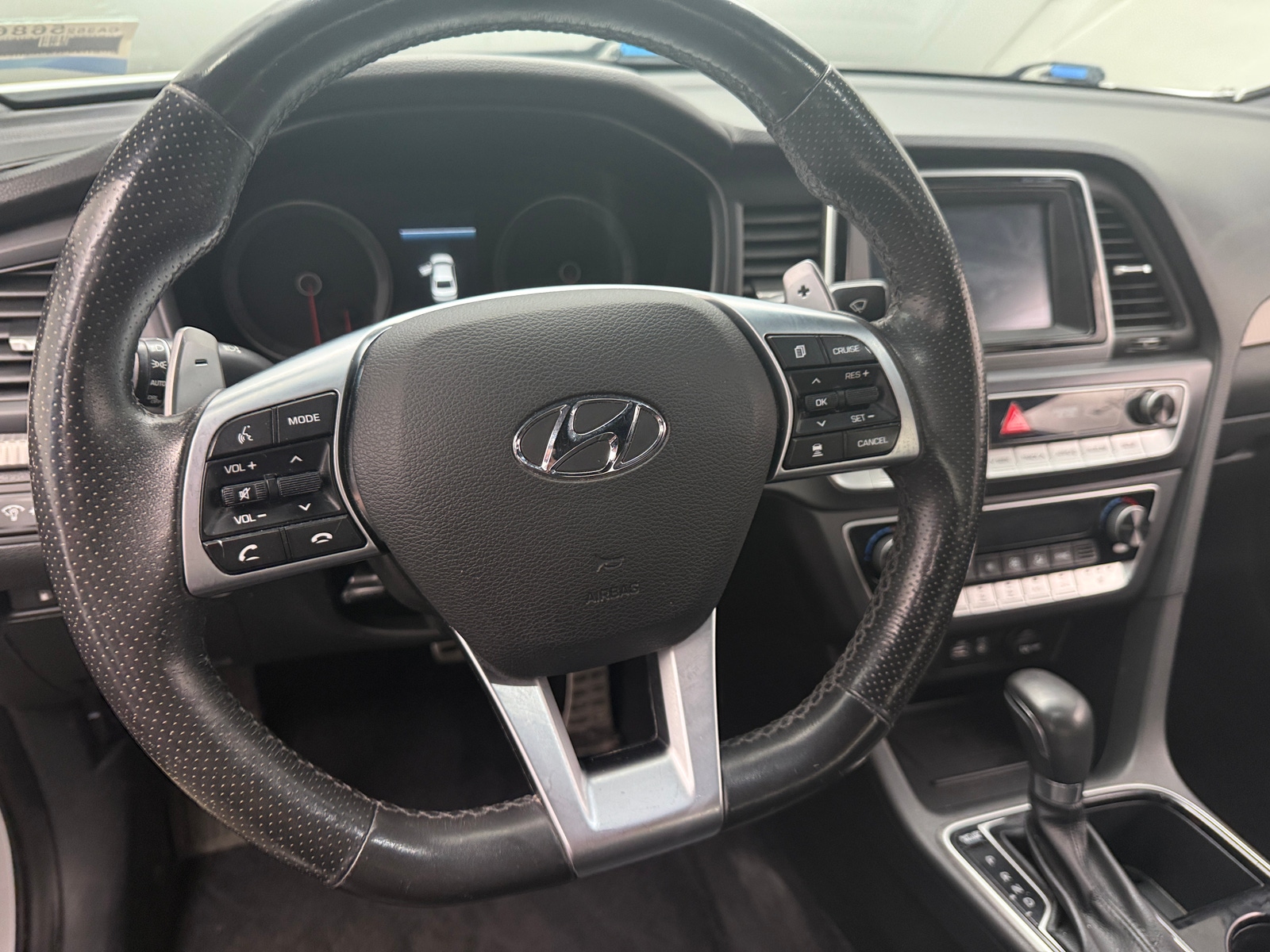 Thumbnail: 2019 Hyundai Sonata - 4