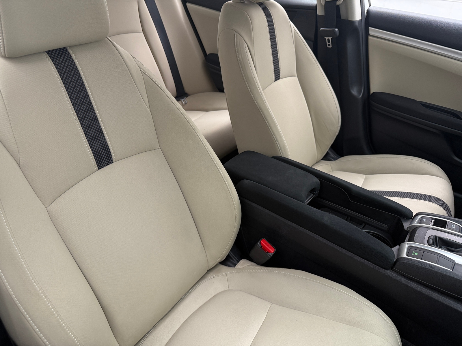 Thumbnail: 2019 Honda Civic - 2